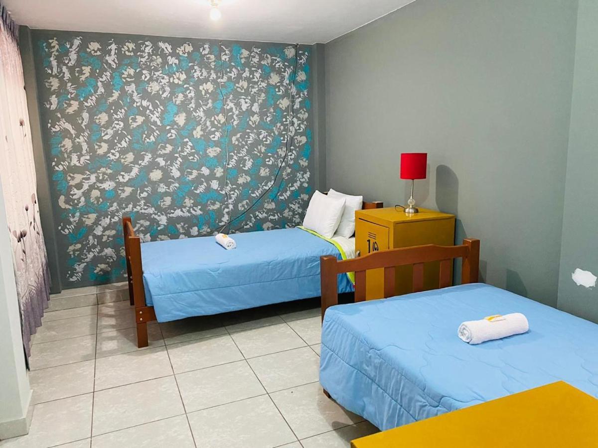 Habitación Doble con baño privado - 2 camas