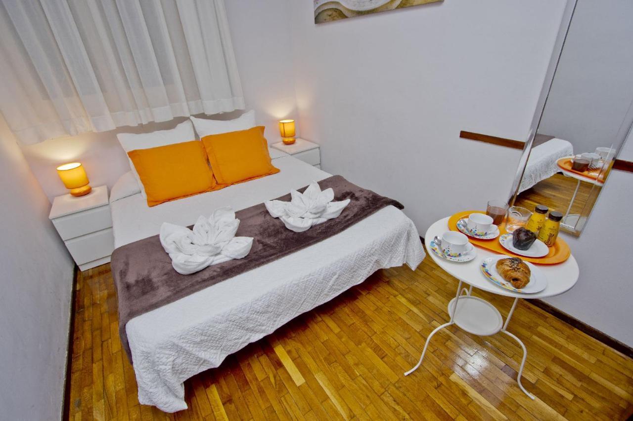 Double Room with Private External Bathroom,1103327163:JPEG