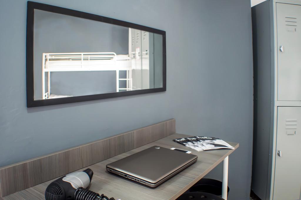 Cama en habitación compartida mixta de 10 camas