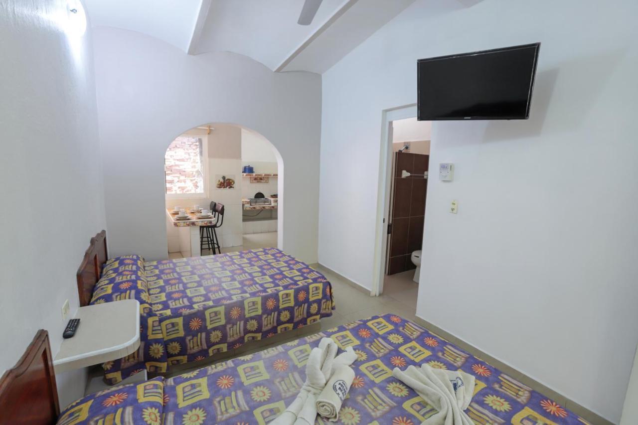 One-Bedroom Apartment,1107409182:JPEG