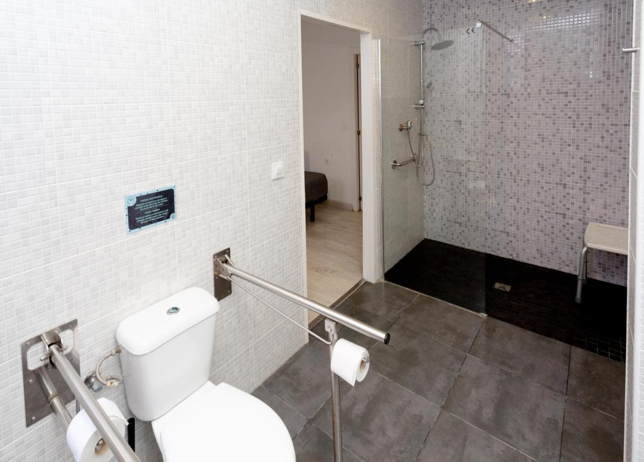 Habitación Doble con baño privado - 2 camas