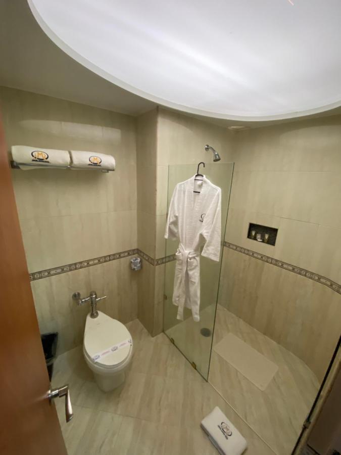 Deluxe Junior Suite,1143585589:JPEG