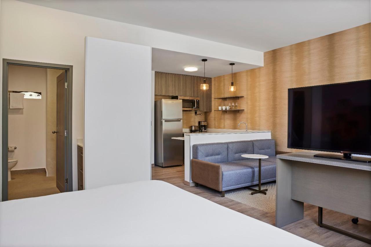 King Studio,1395434666:JPEG