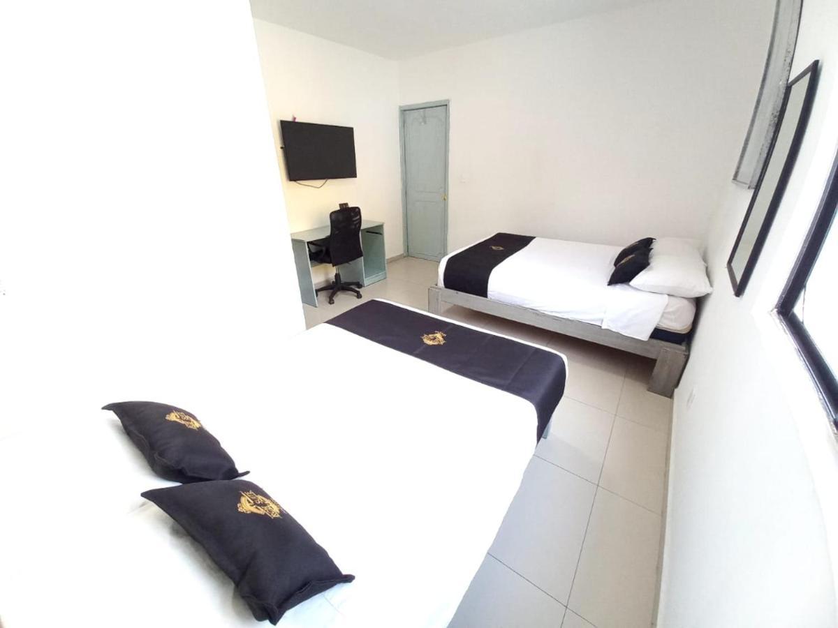 Standard Quadruple Room,1196830090:JPEG