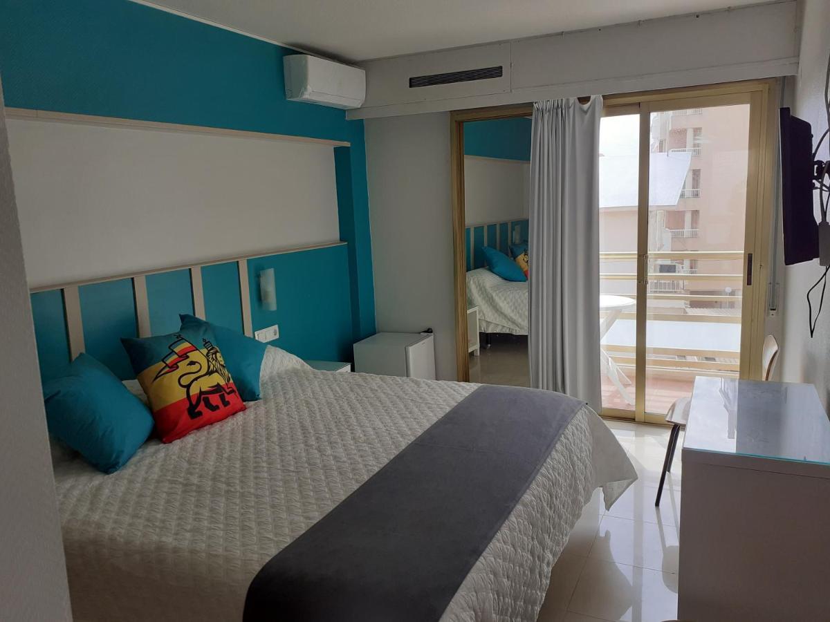 Queen Room with Balcony,10493430:JPEG