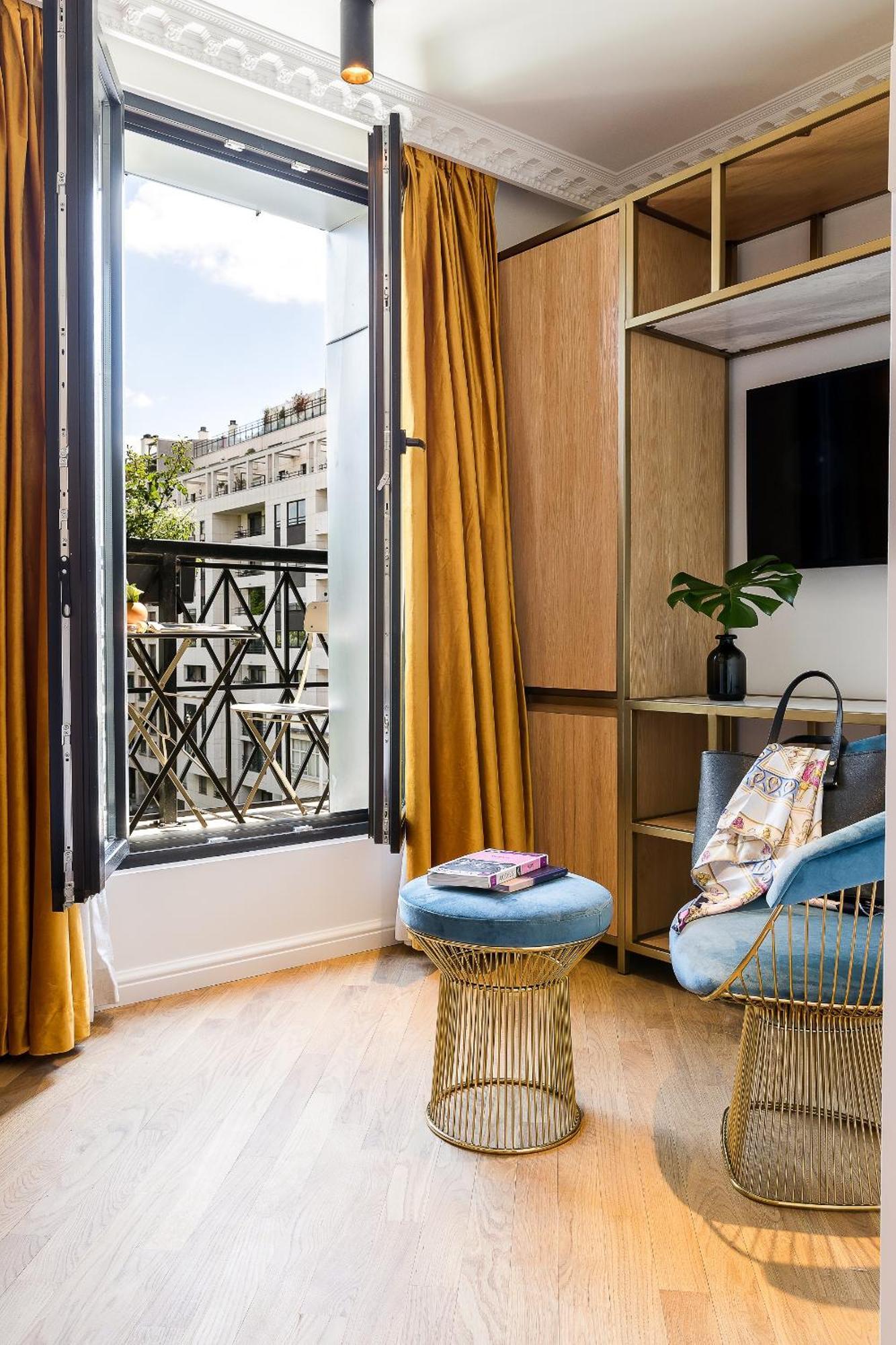 Superior Room Terrace