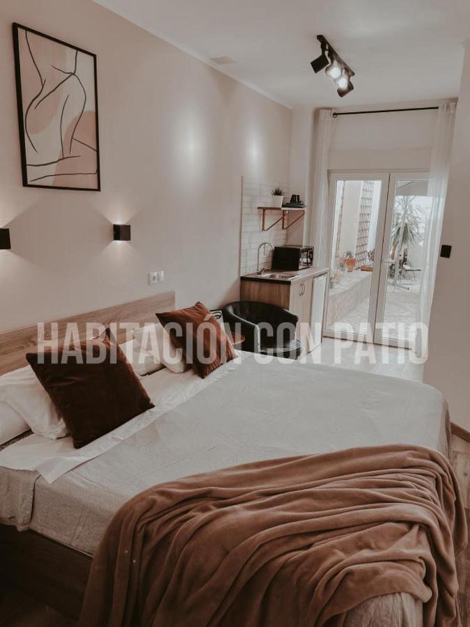 Double Room Patio,1252939588:JPEG