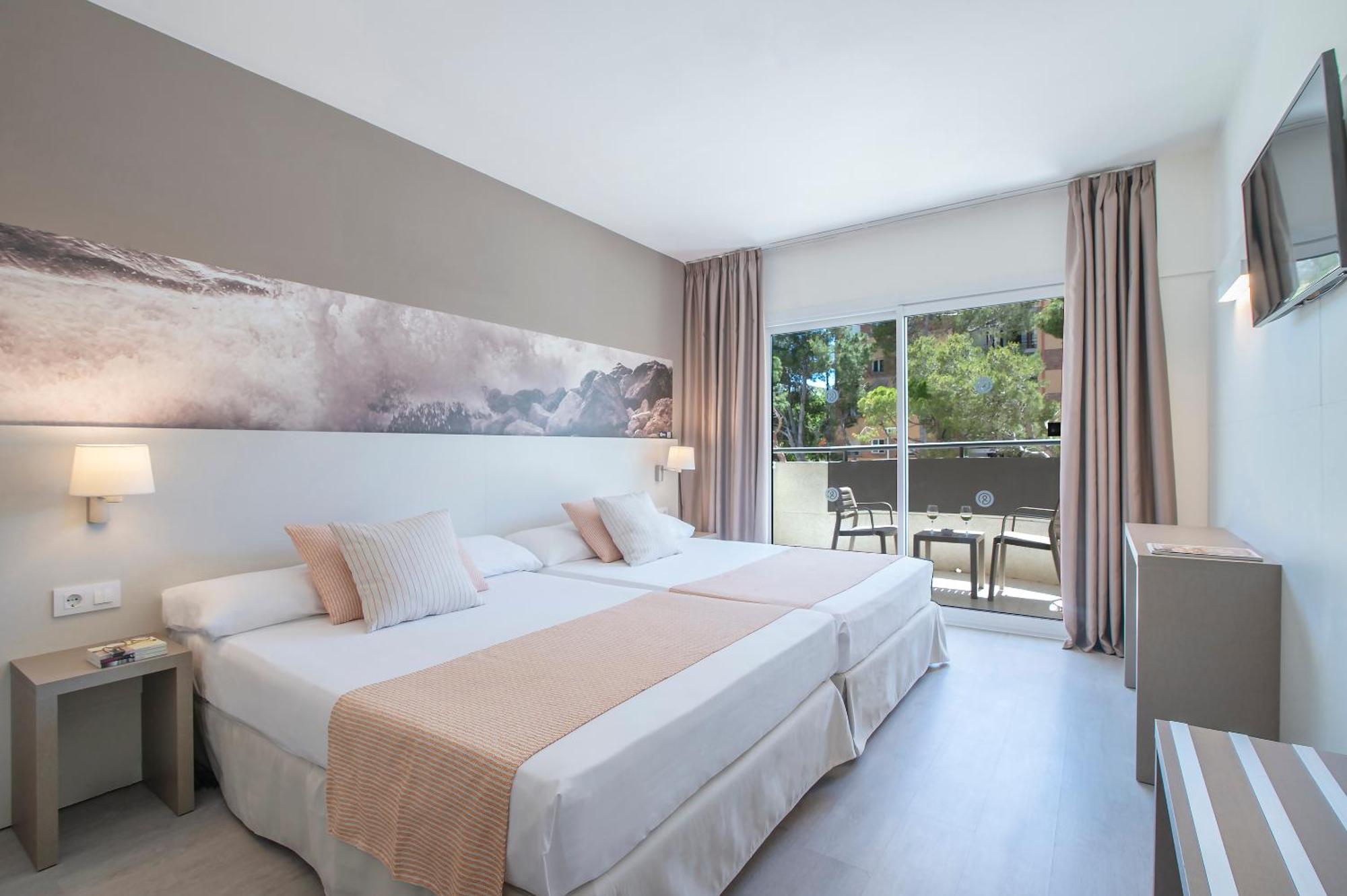 Double Room,1431867916:JPEG