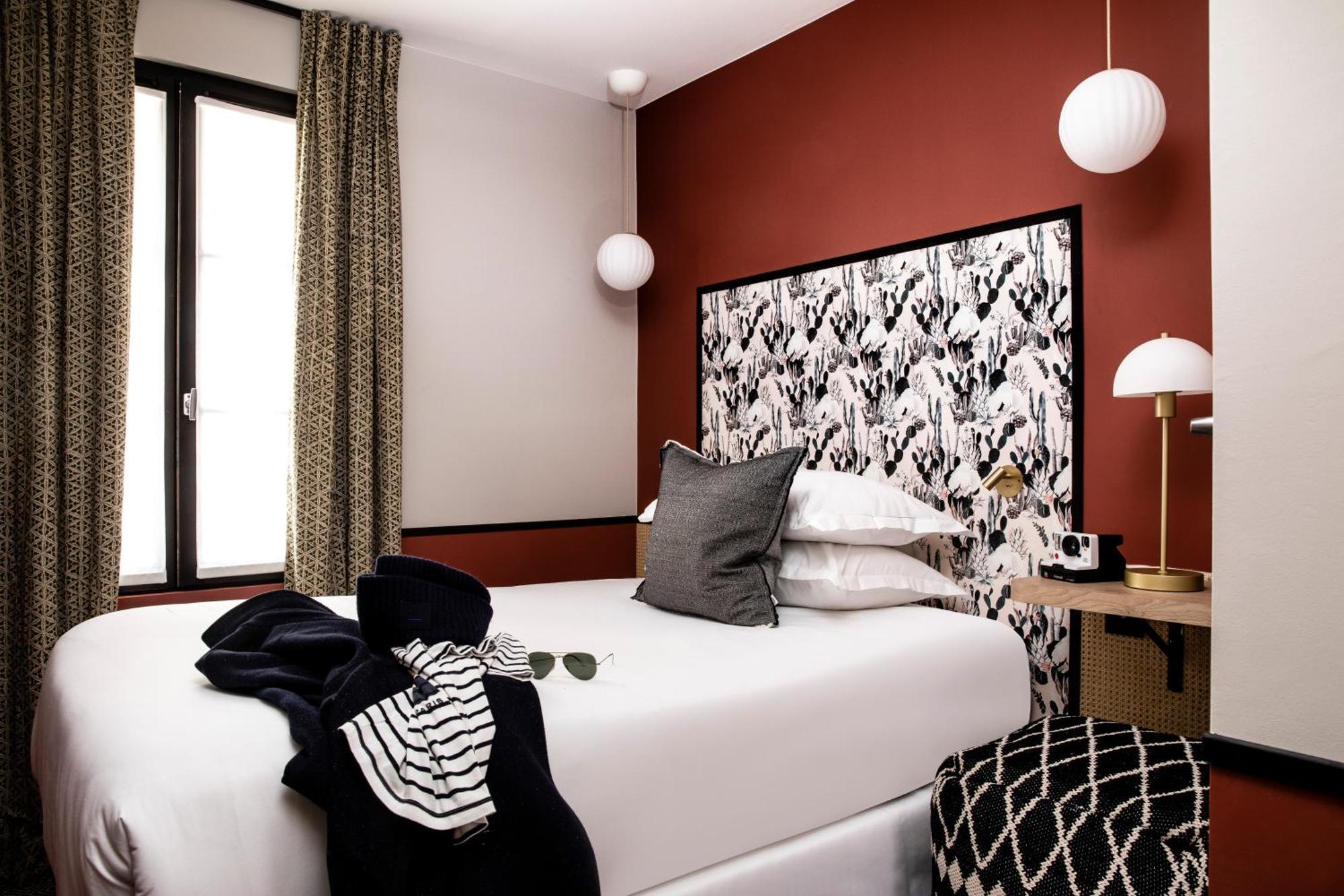 Single Room,1432577374:JPEG