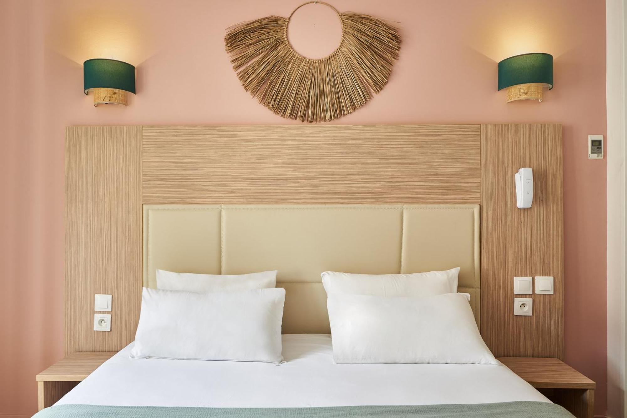 Superior Double Room,1432637614:JPEG