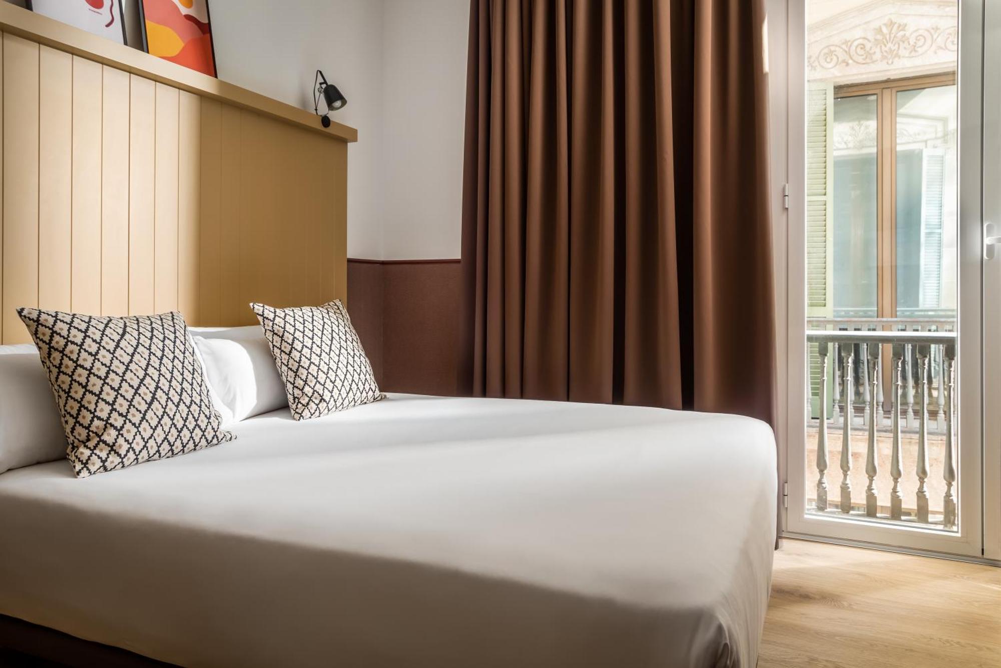 Double Room,1499720347:JPEG