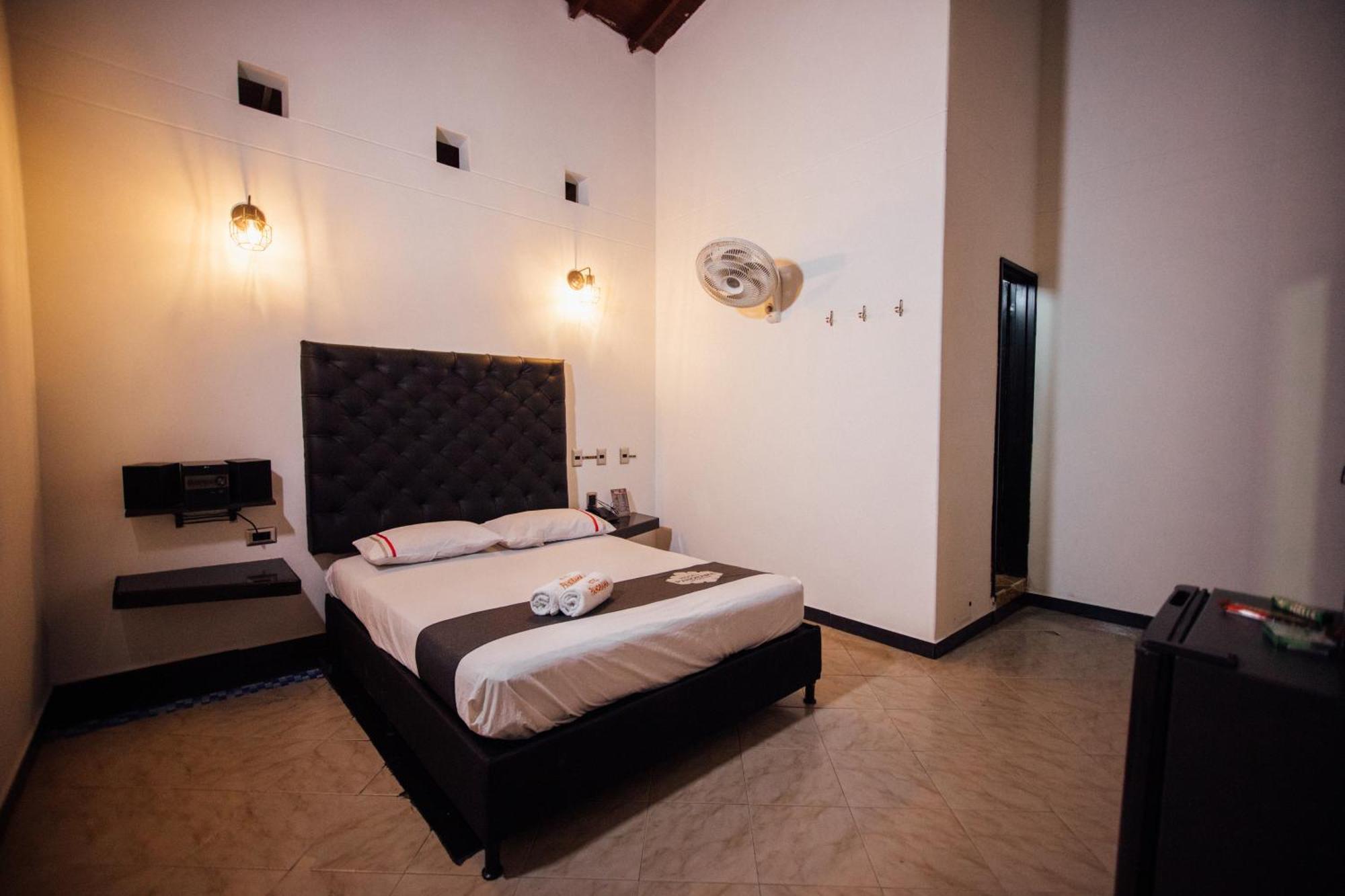 Habitación Doble con baño privado