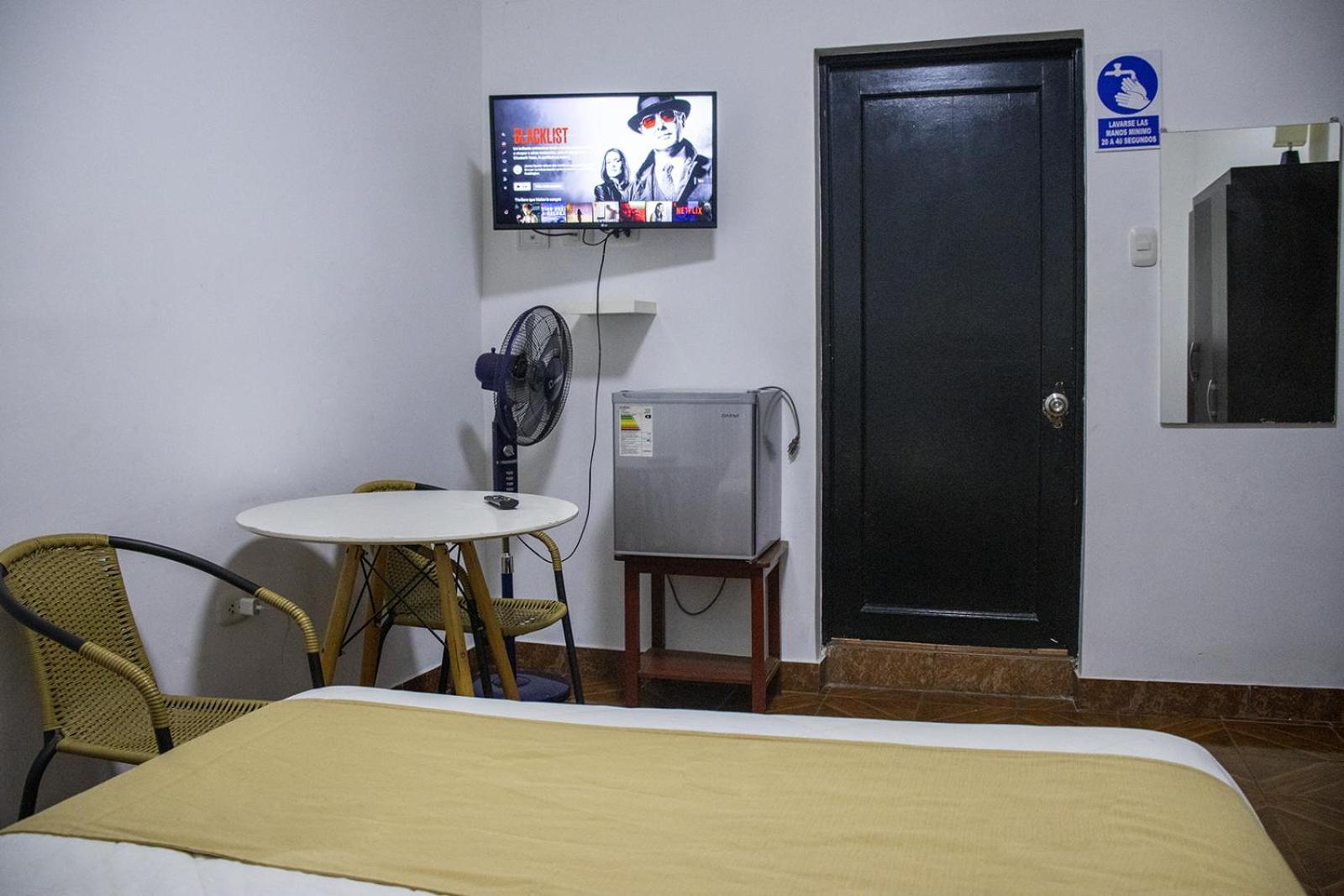 Single Room,1524152923:JPEG