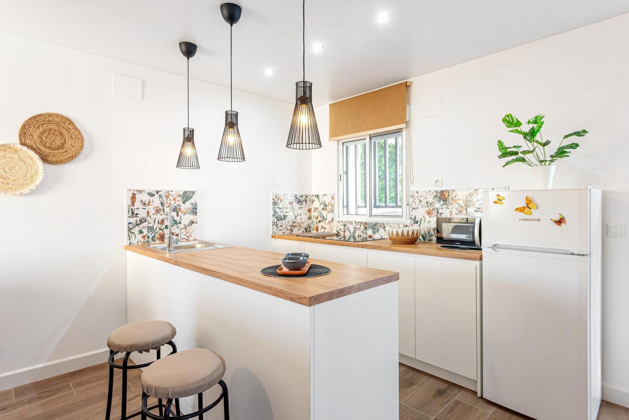 Two-Bedroom House,1534307980:JPEG