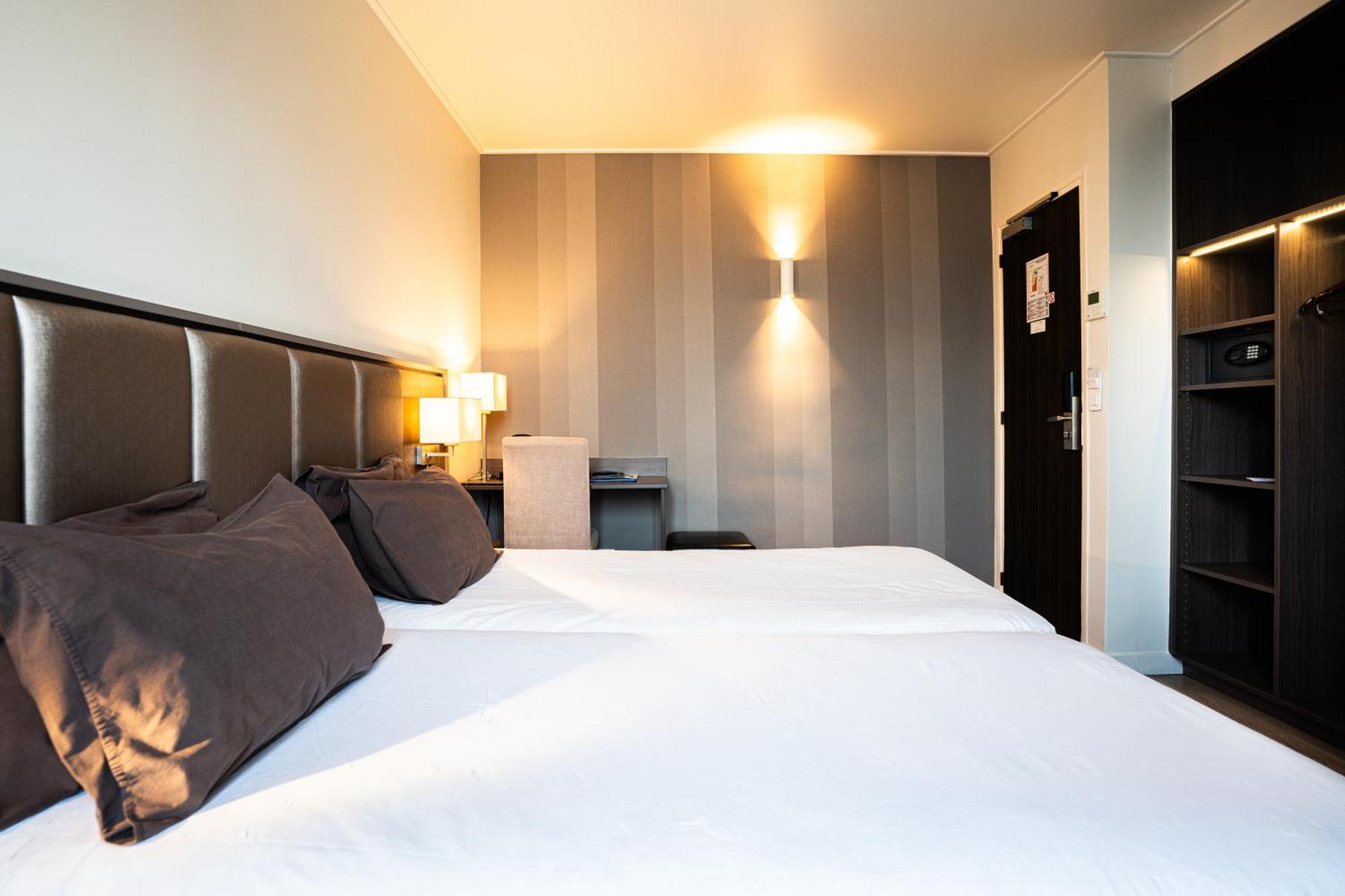 Superior Twin Room,1538225995:JPEG