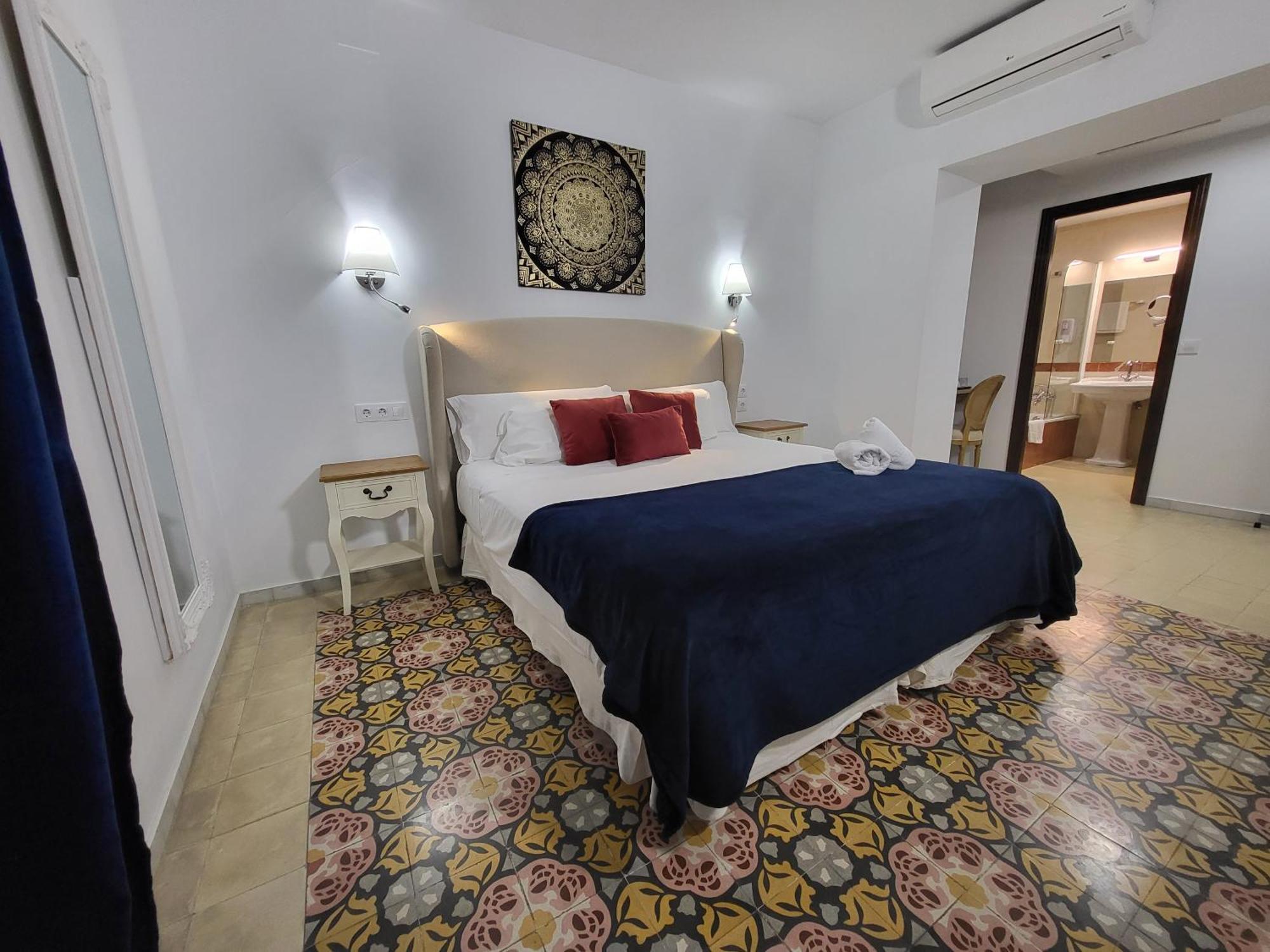 Deluxe Double Room,1544932144:JPEG