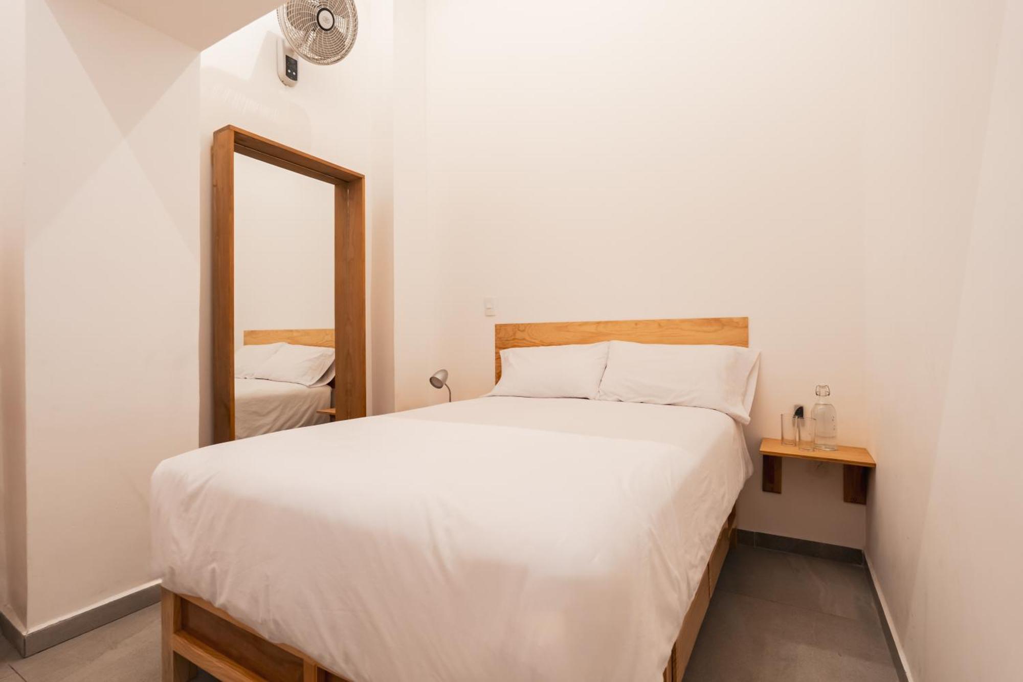 Double Room,1545831478:JPEG