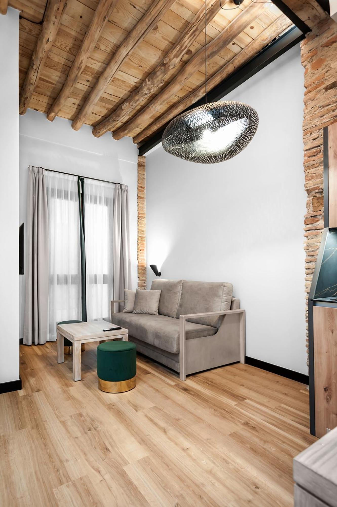 Deluxe Single Room with Balcony