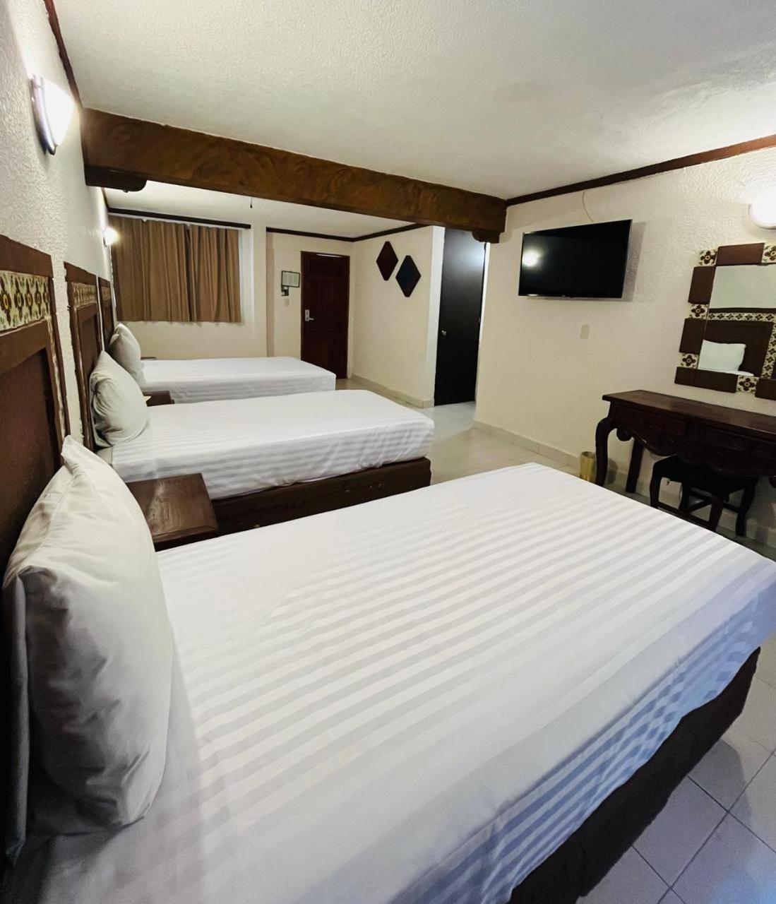 Triple Room,1586115955:JPEG