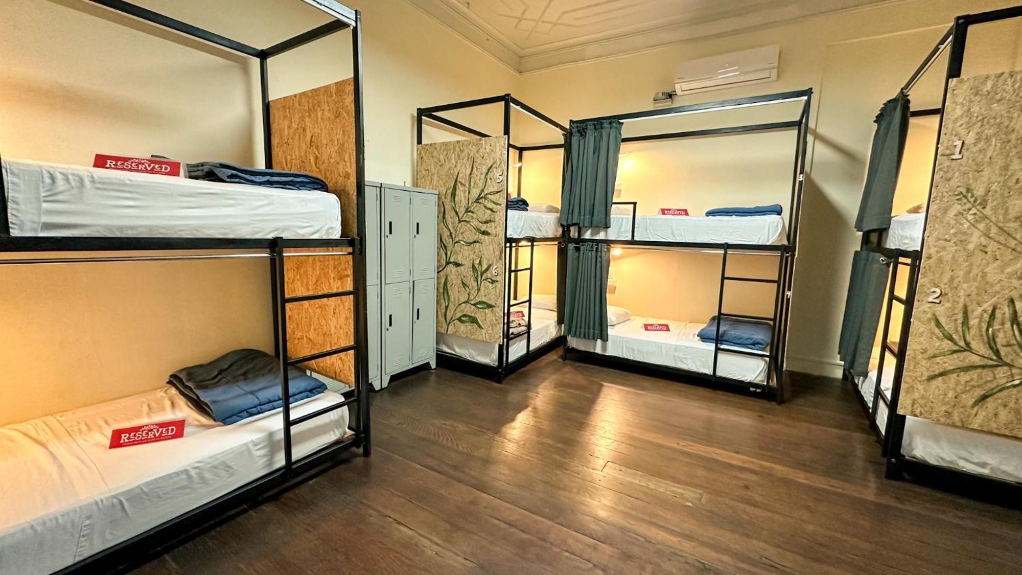 Litera en habitación compartida - Solo mujeres