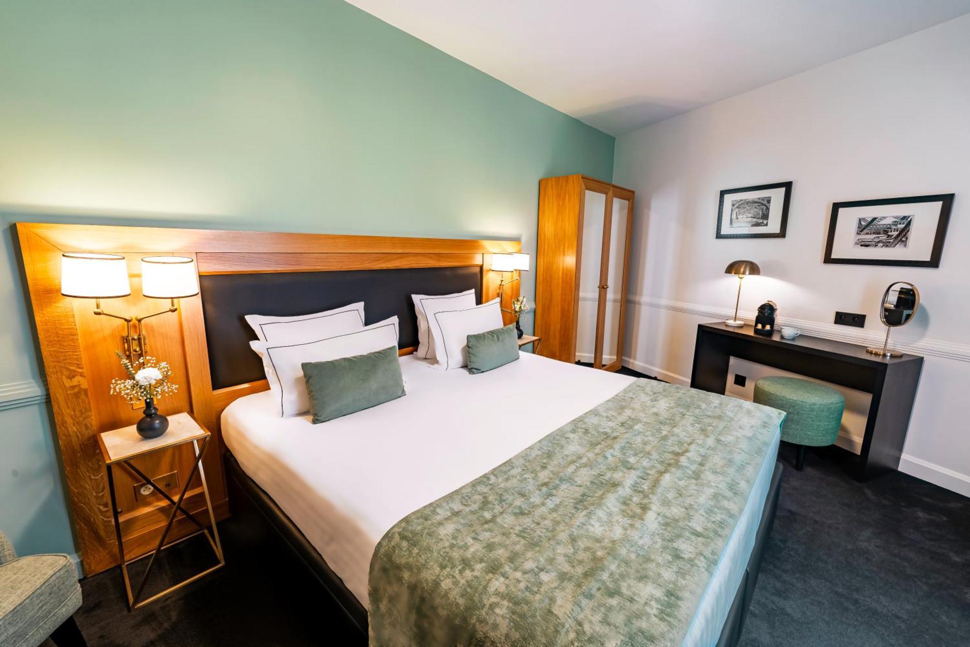 Deluxe Triple Room,1596038404:JPEG