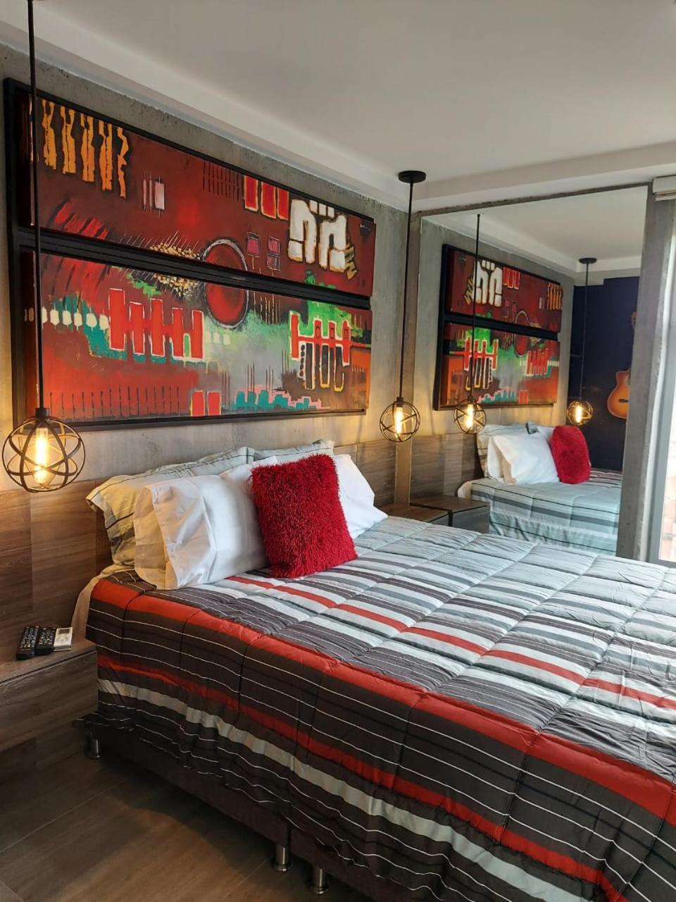 One-Bedroom Apartment,1617485865:JPEG