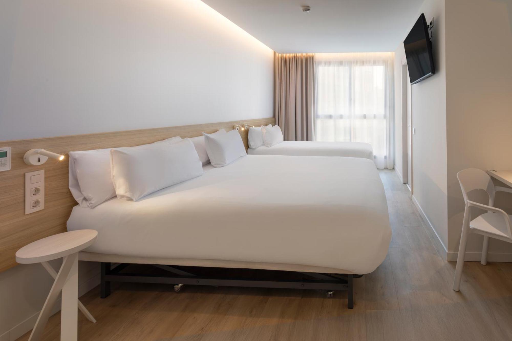 Triple Room,1646542366:JPEG