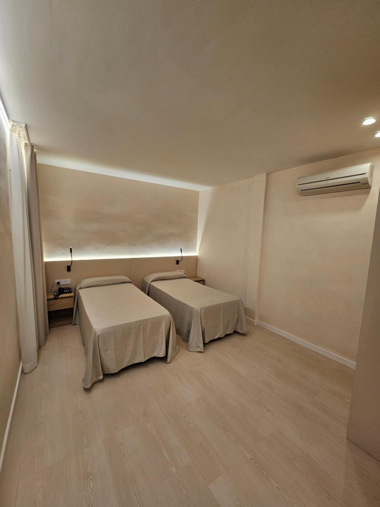 Double Room,1655270743:JPEG