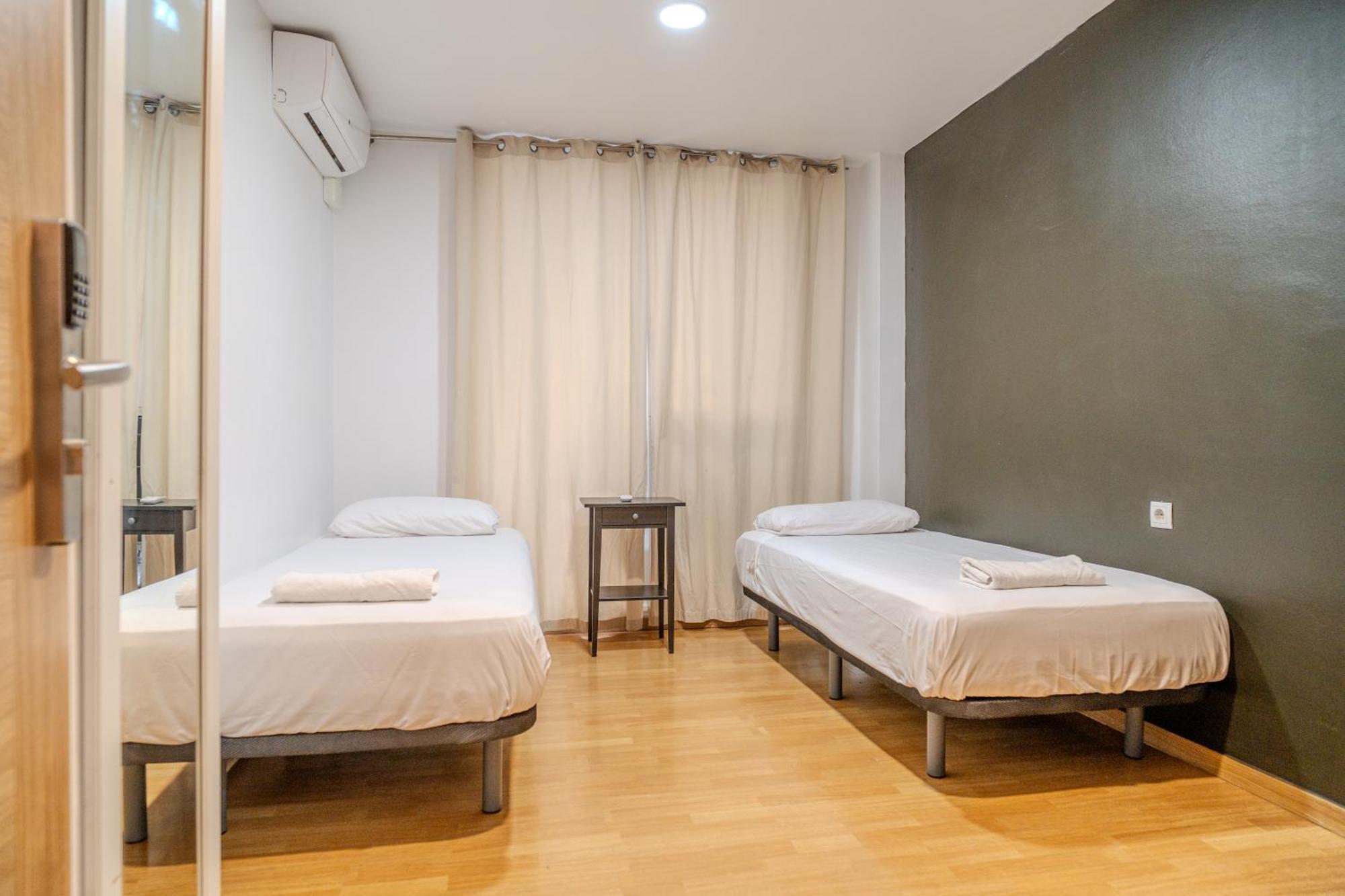 Double /Twin Room with External Private Bathroom