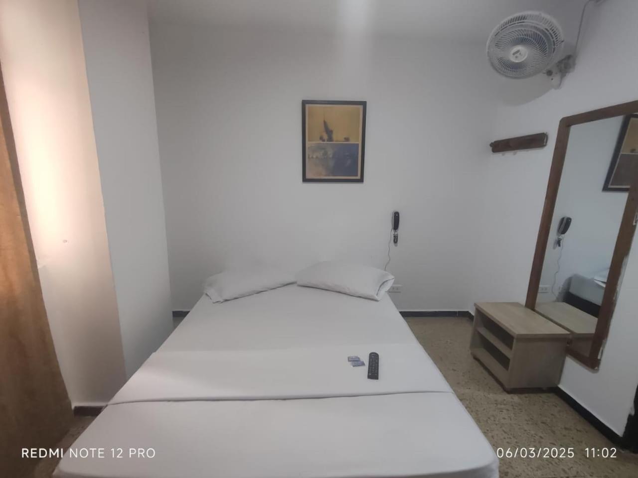 Double Room,1665969347:JPEG