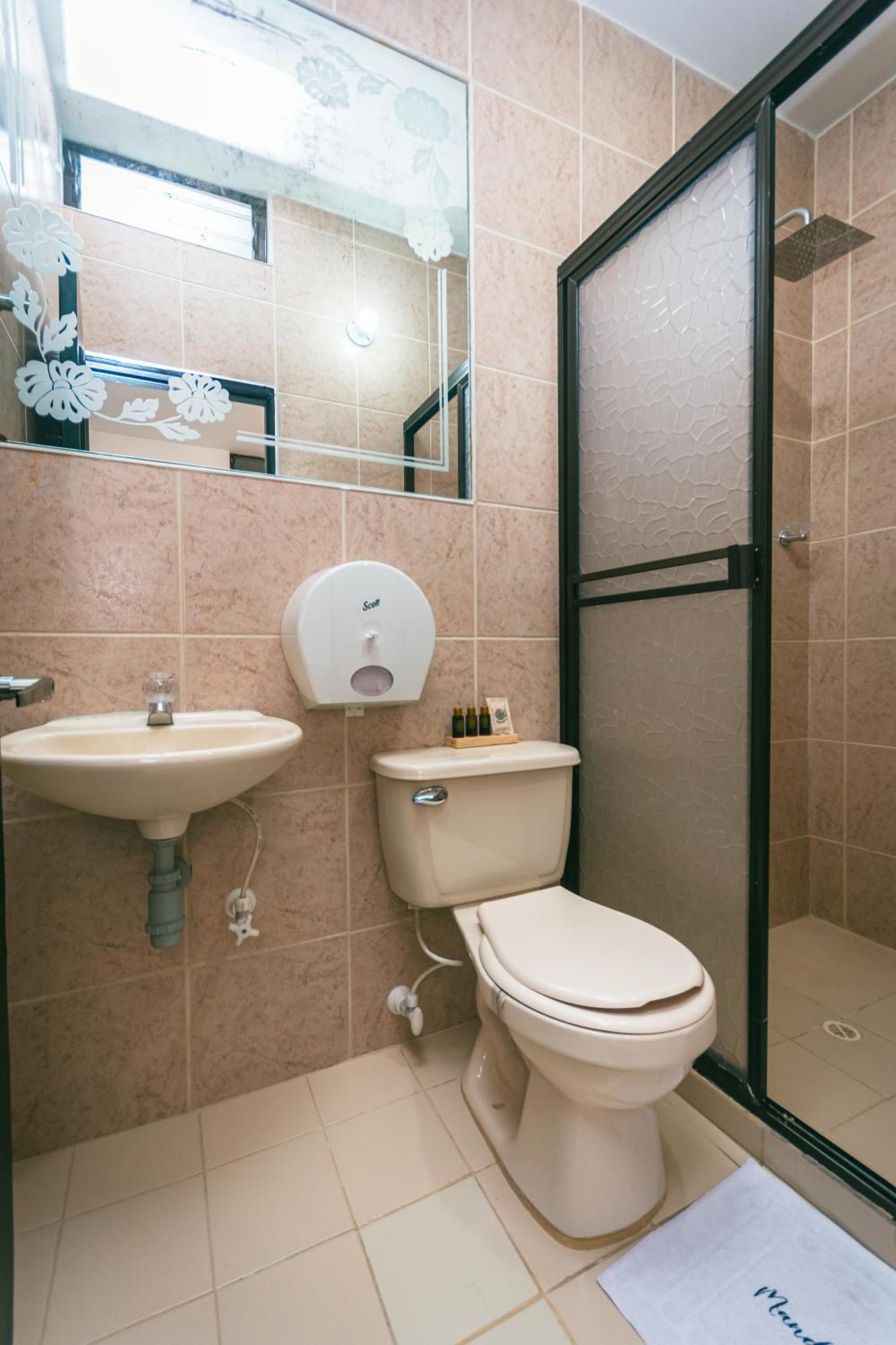 Twin Room,1671872826:JPEG