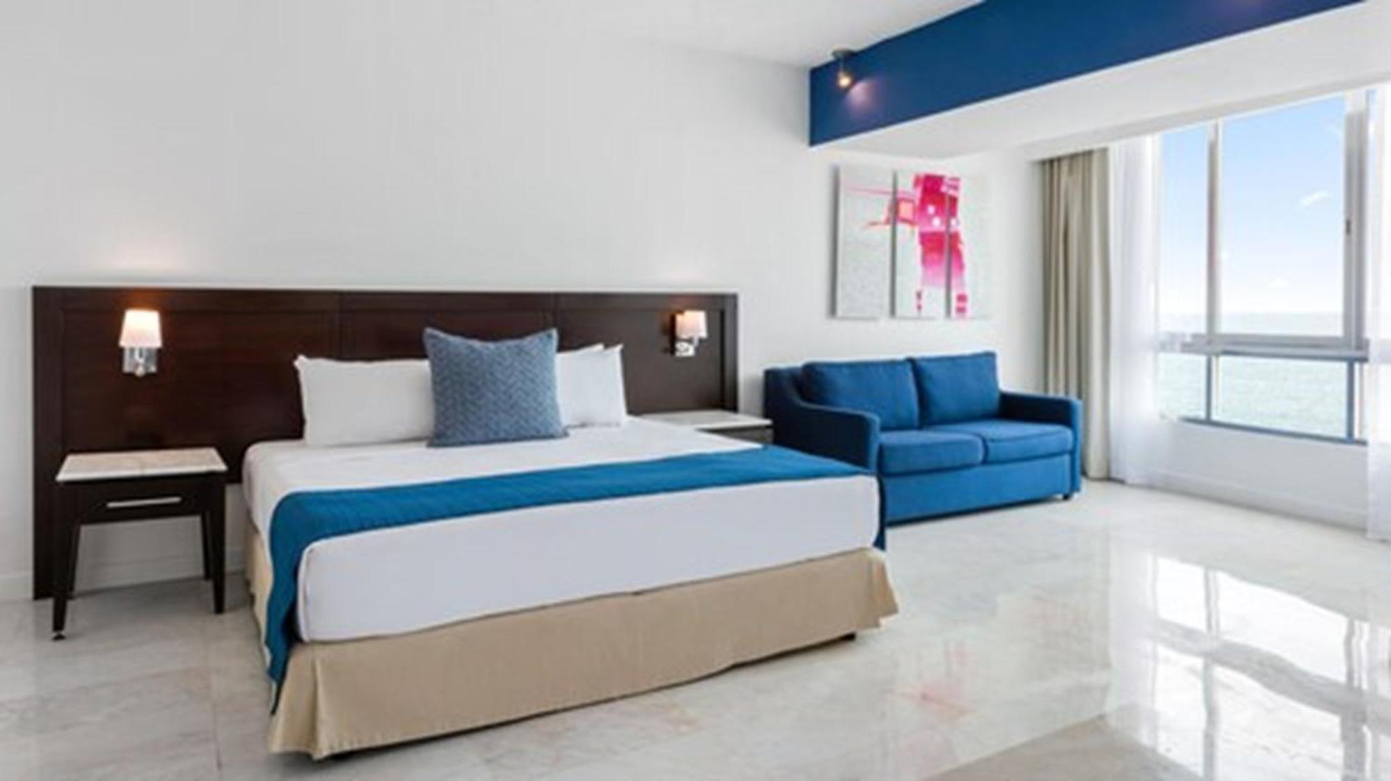 Deluxe Ocean View King