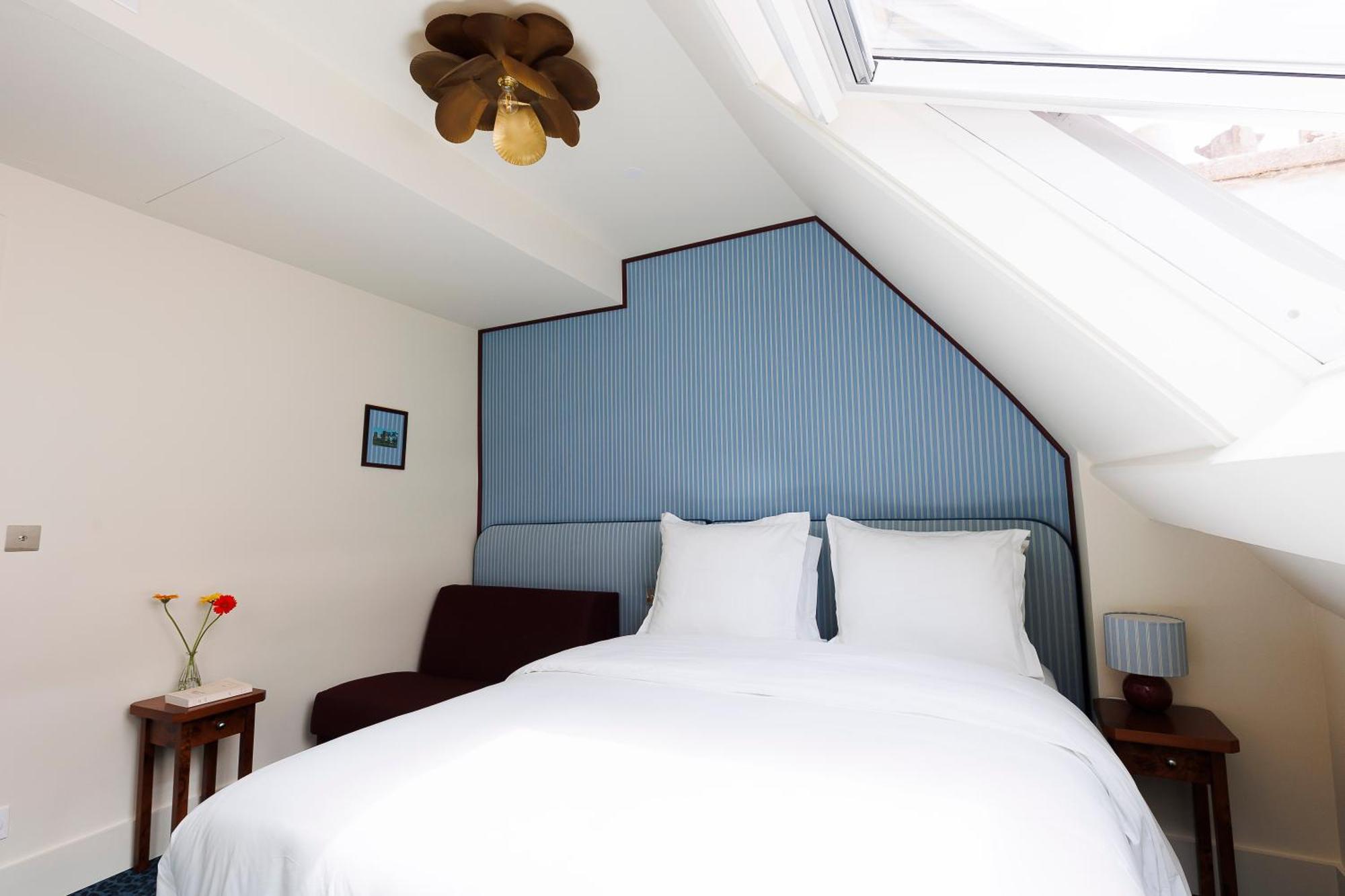 Triple Room,1678625027:JPEG