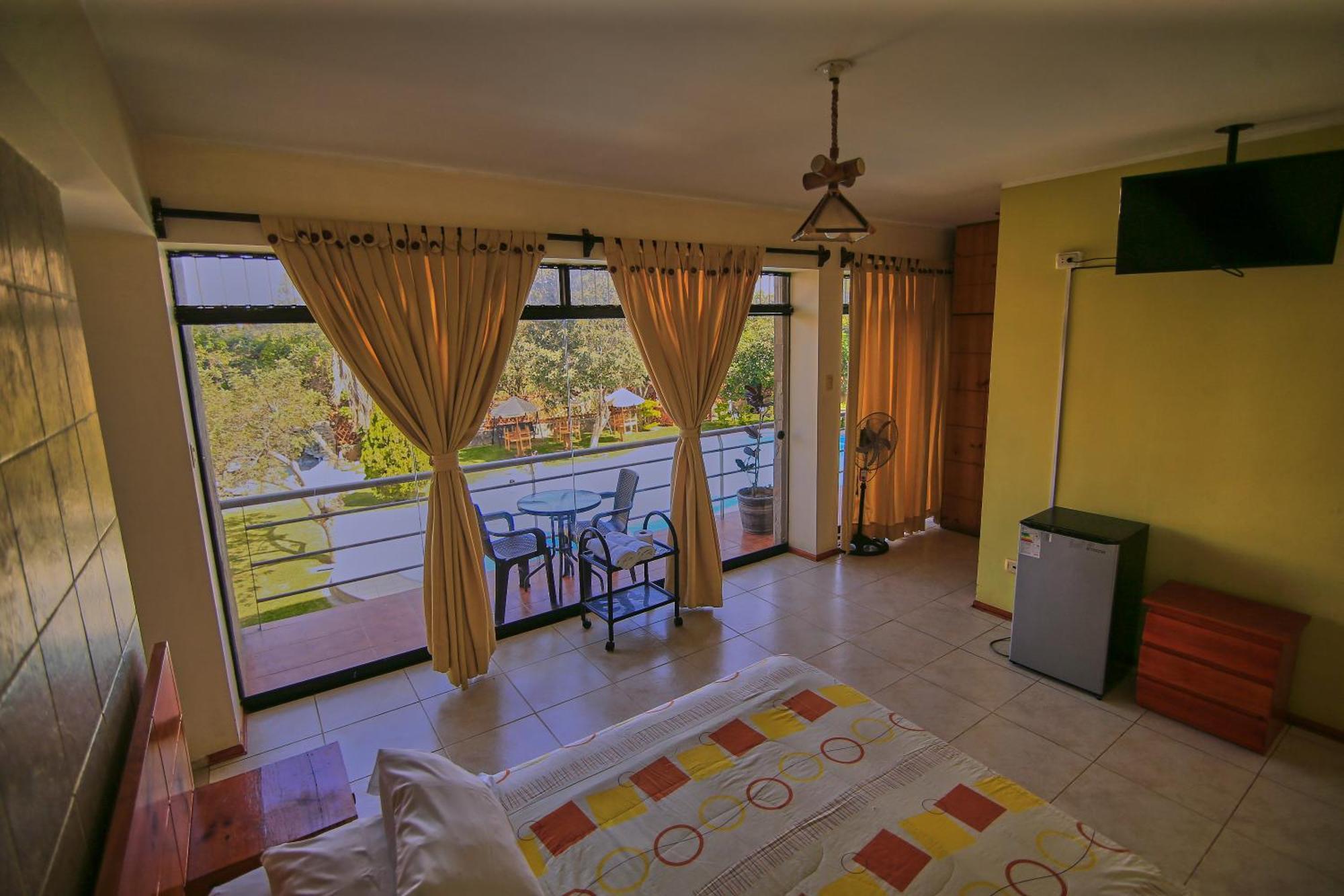 Habitación Familiar con balcón