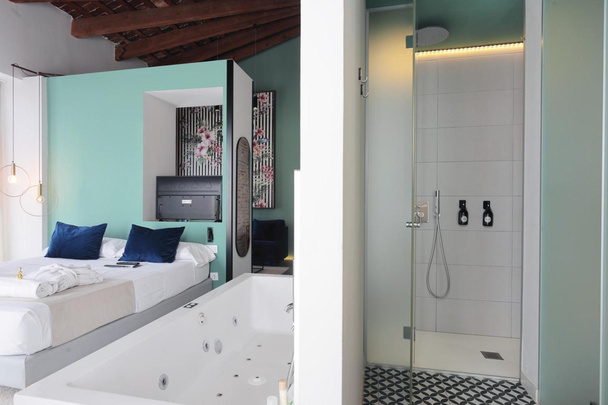 Habitación Doble Deluxe con bañera de hidromasaje
