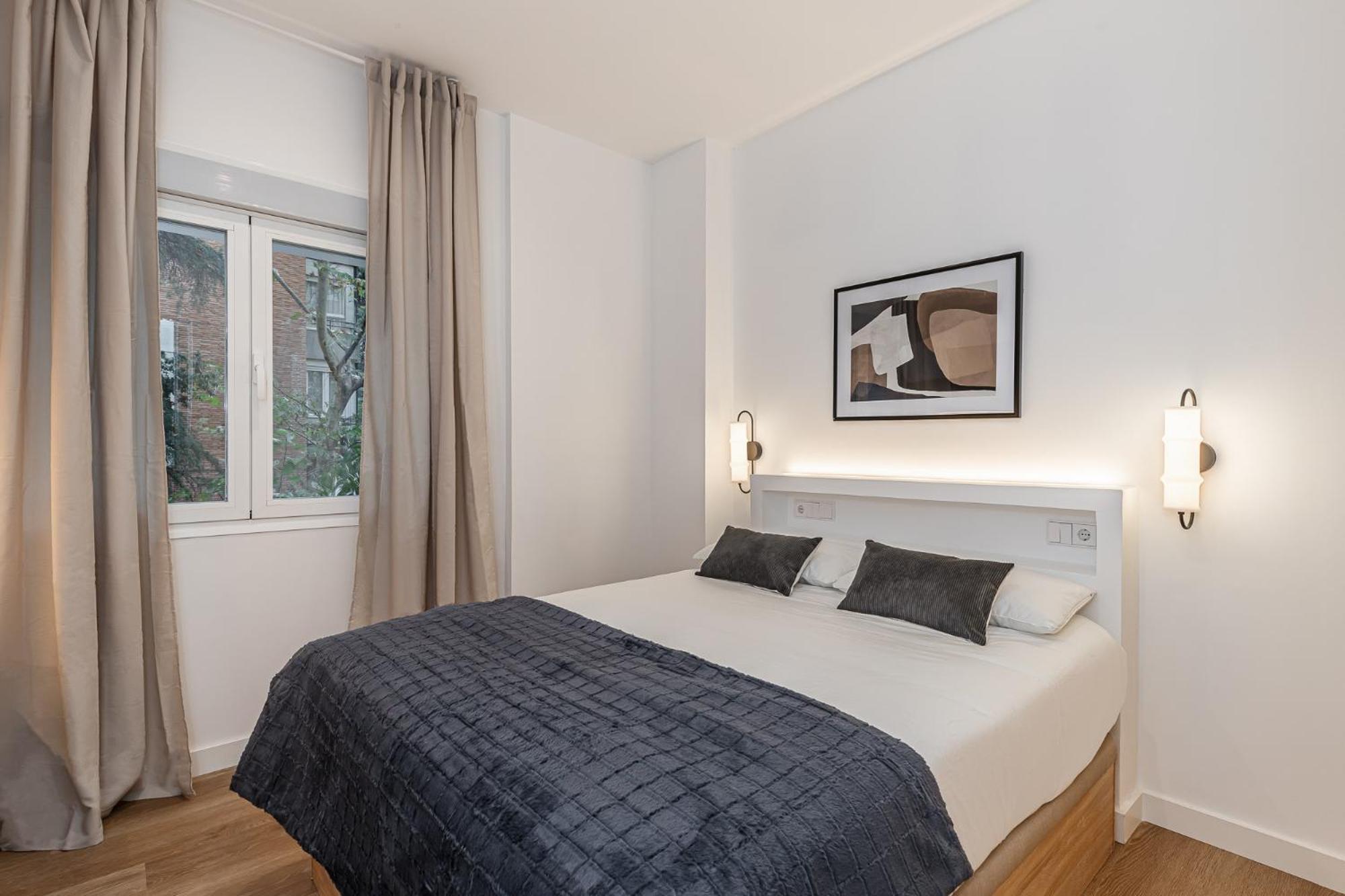 Deluxe Double Room,1700129196:JPEG