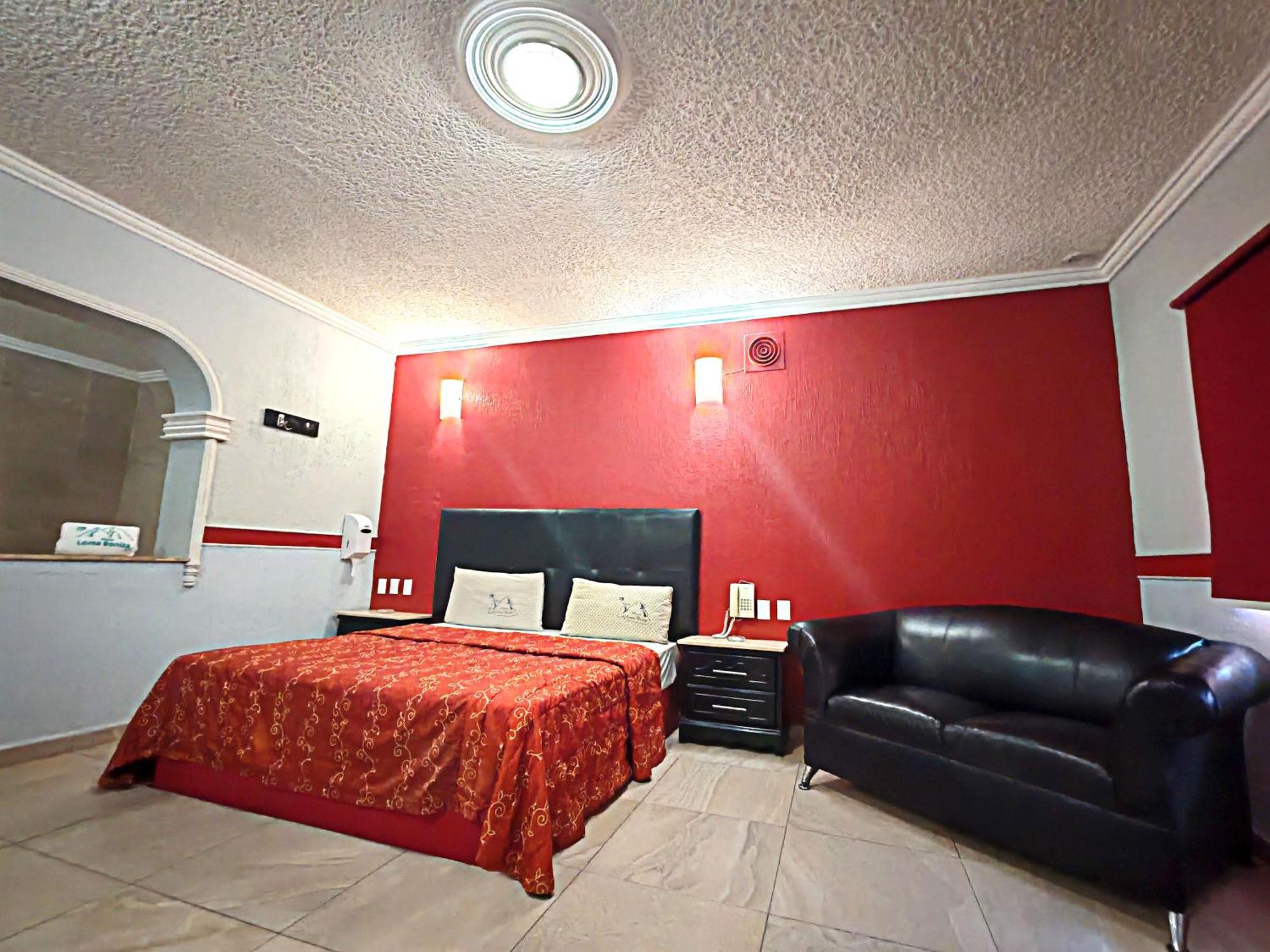 Standard Double Room,1727844836:JPEG