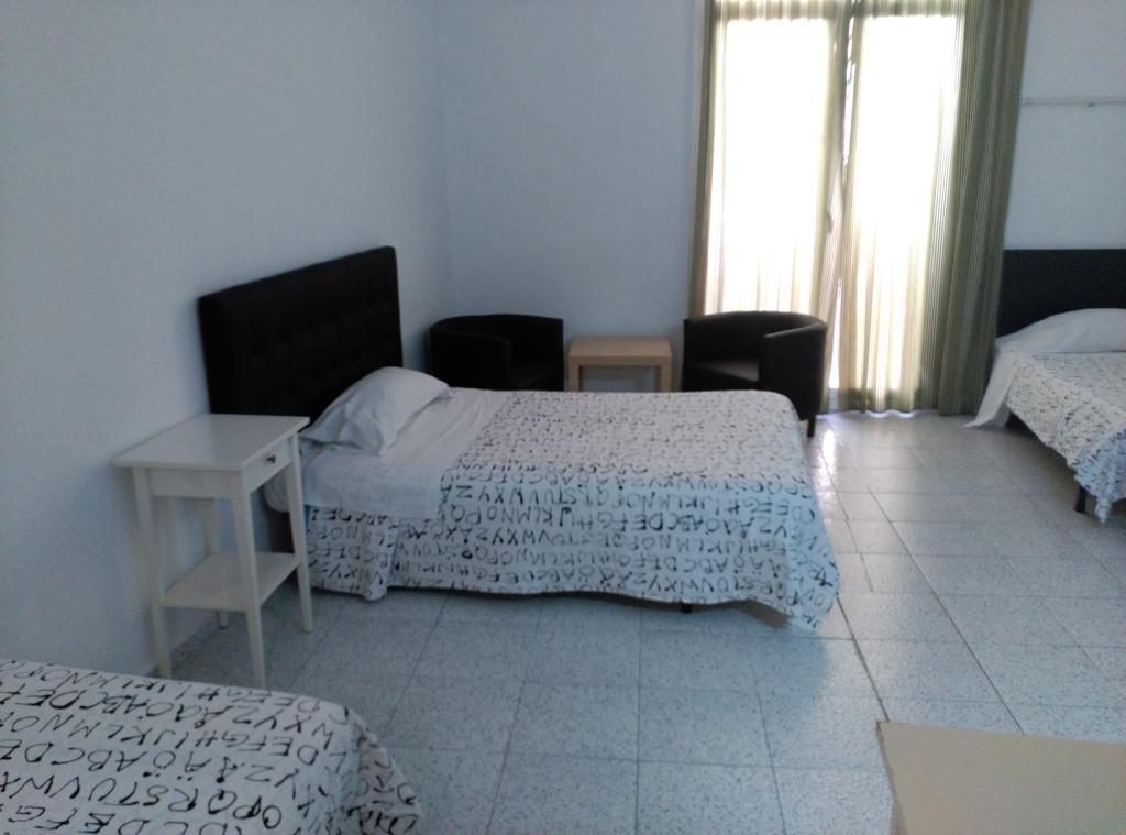 Triple Room,172885257:JPEG