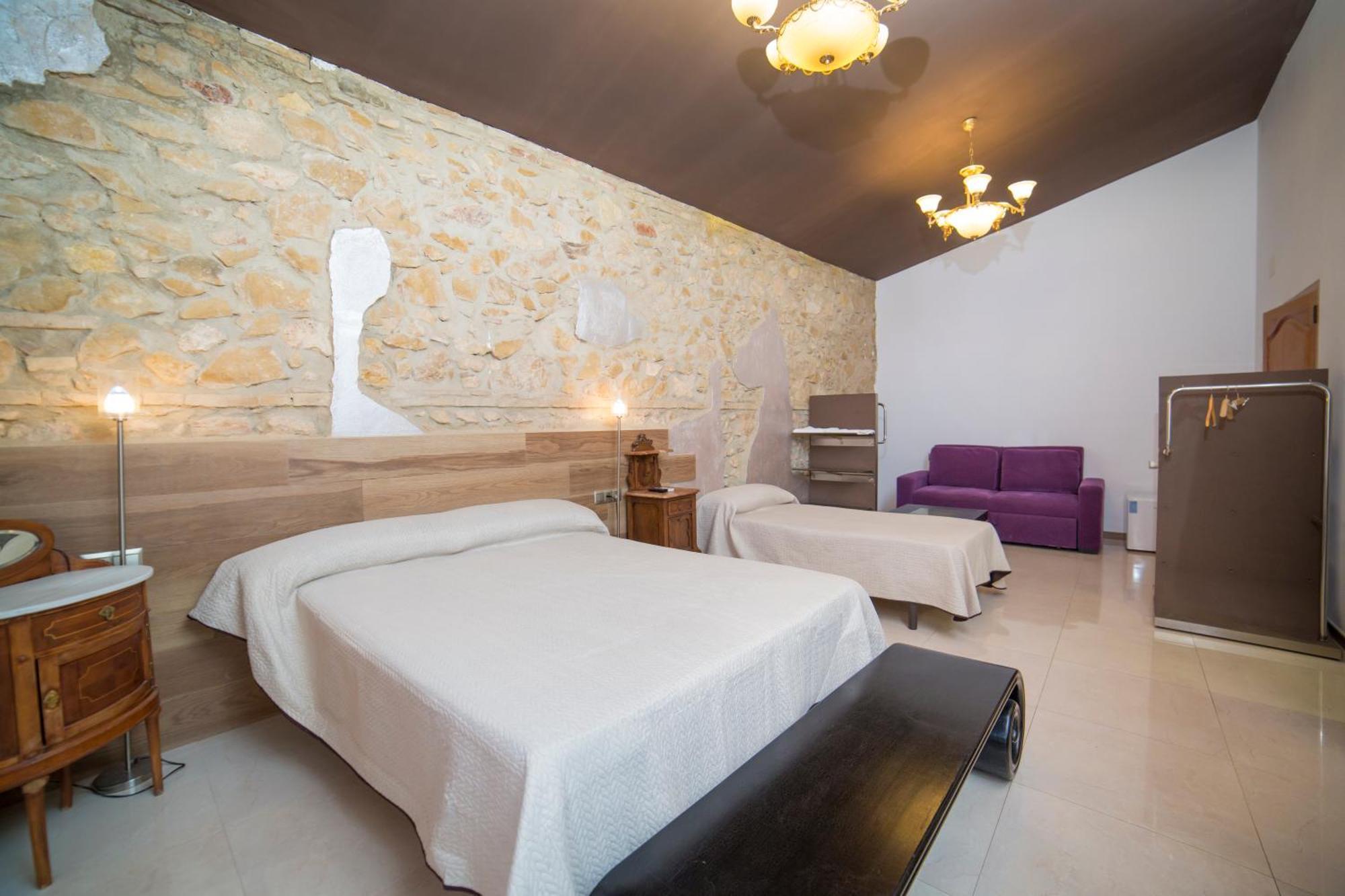 Comfort Triple Room