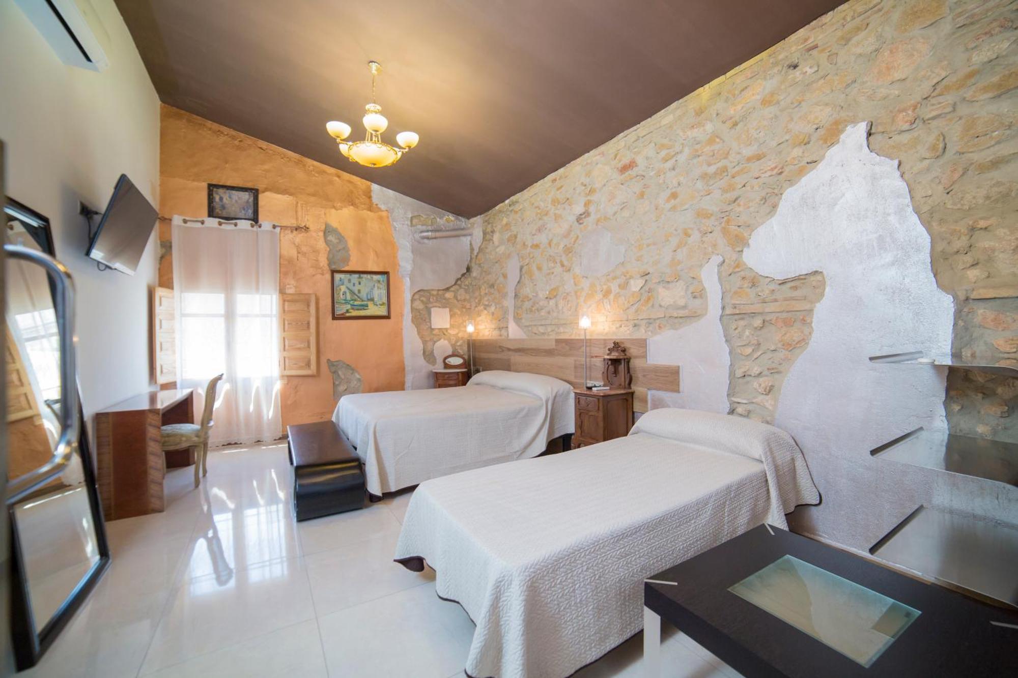 Comfort Triple Room
