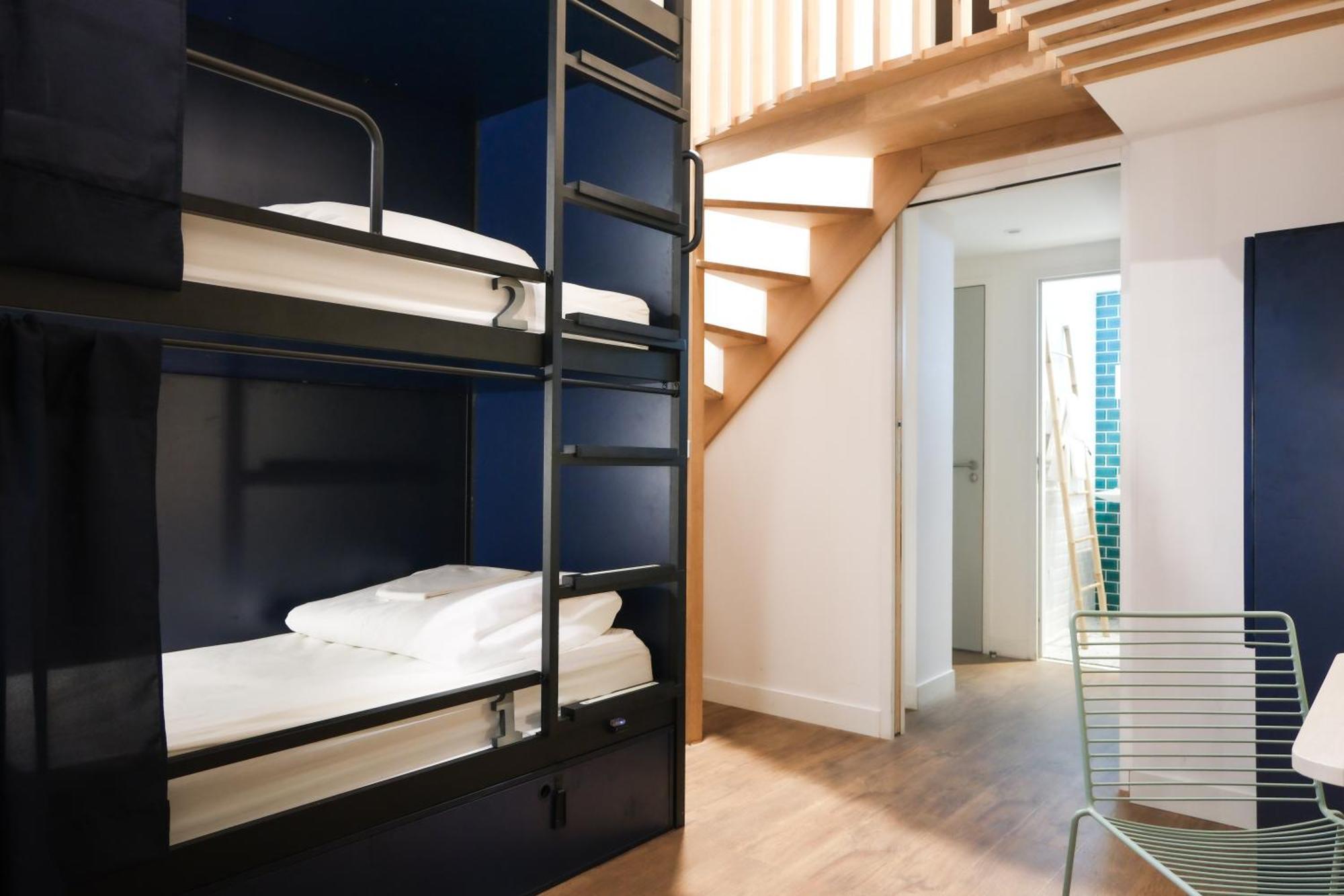 Habitación Compartida Mixta de 8 camas