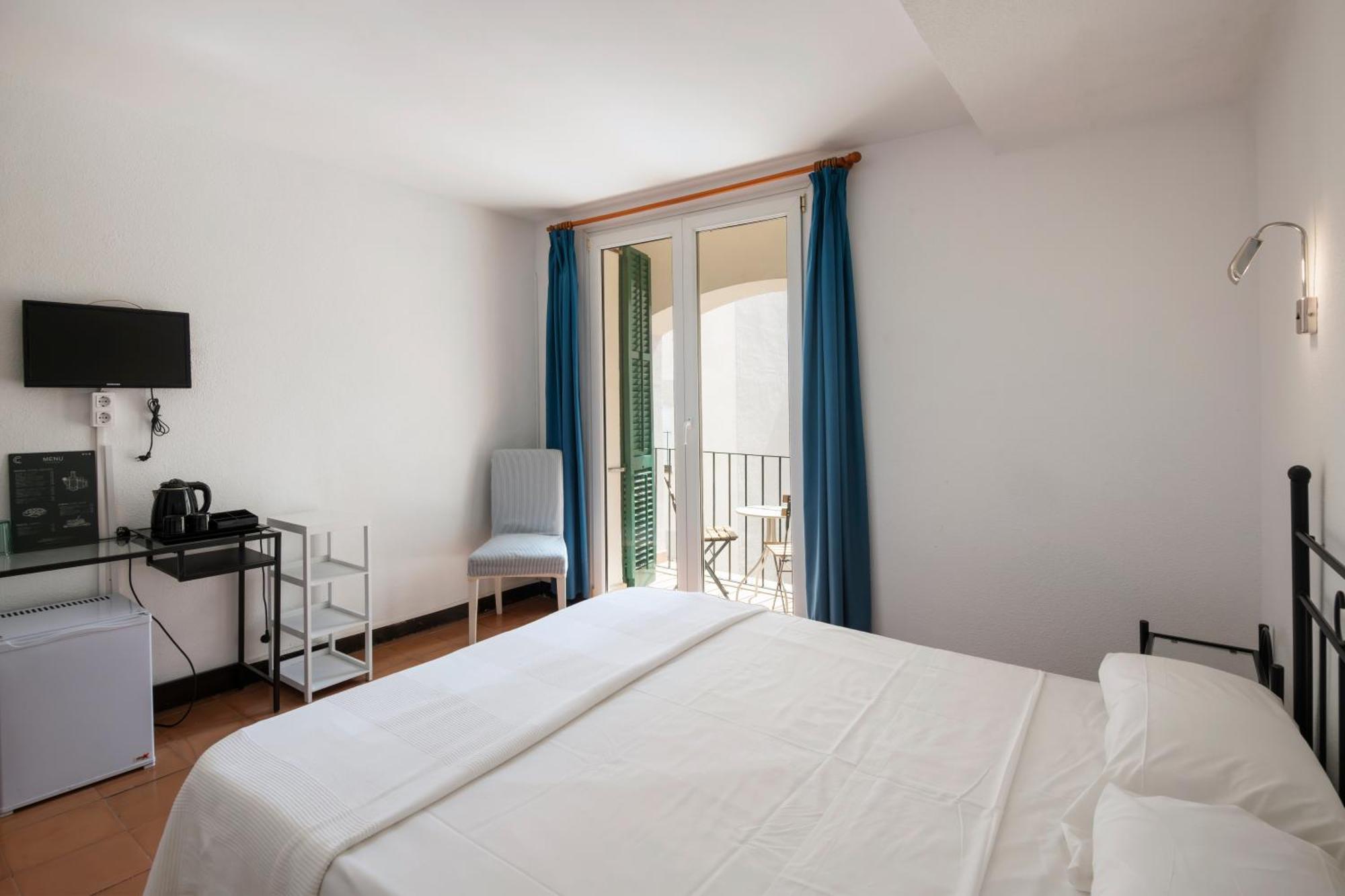 Deluxe Triple Room Sea View