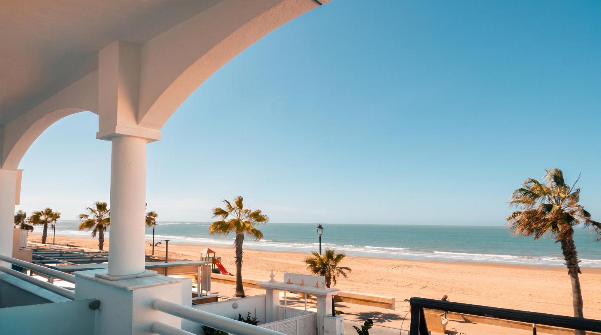 Double or Twin Room Sea View