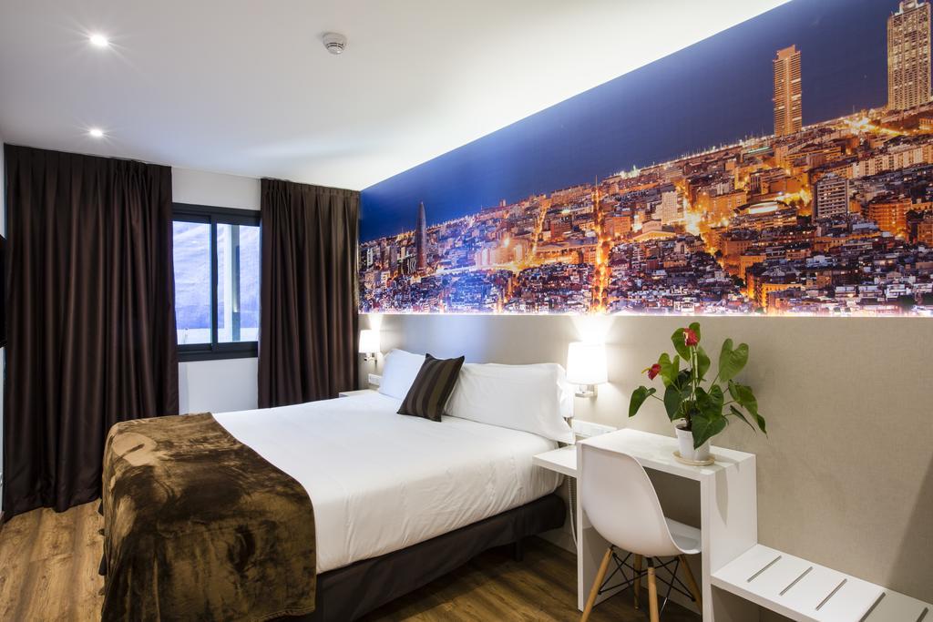 Deluxe Triple Room,136835991:JPEG