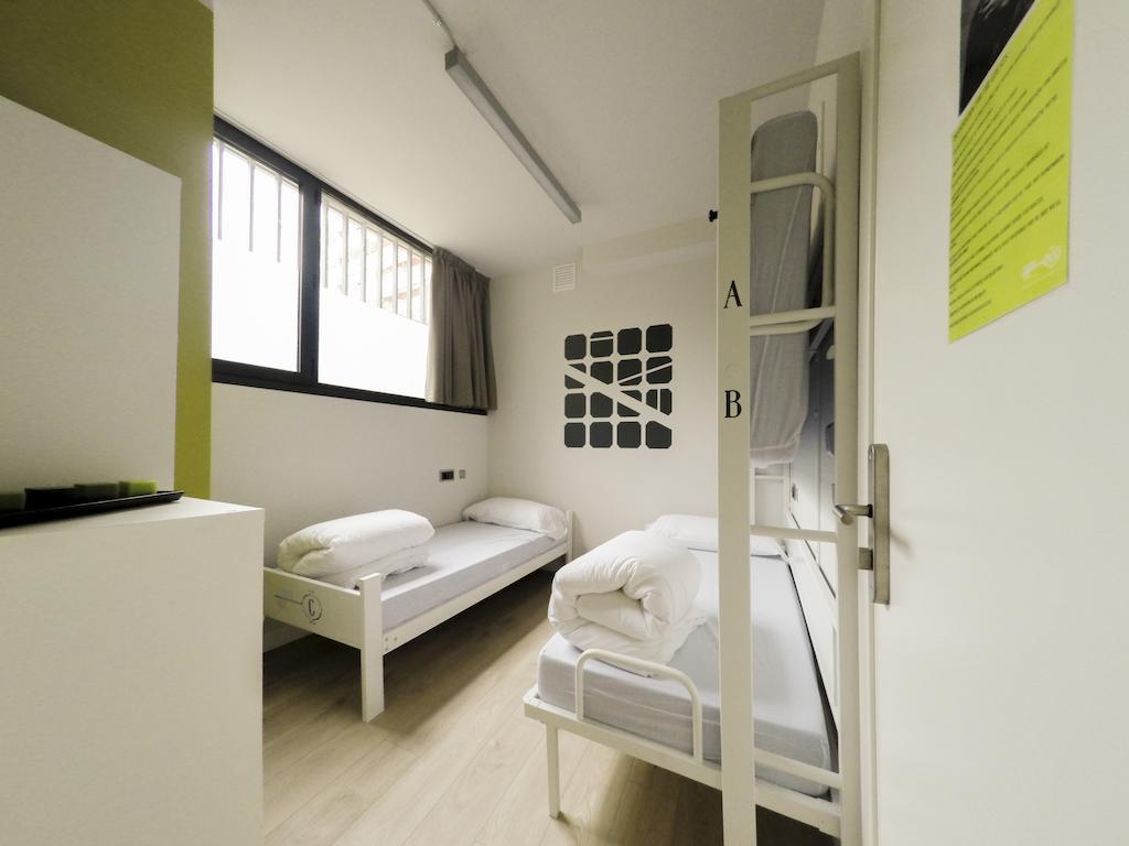 Habitación Doble con baño privado - 2 camas