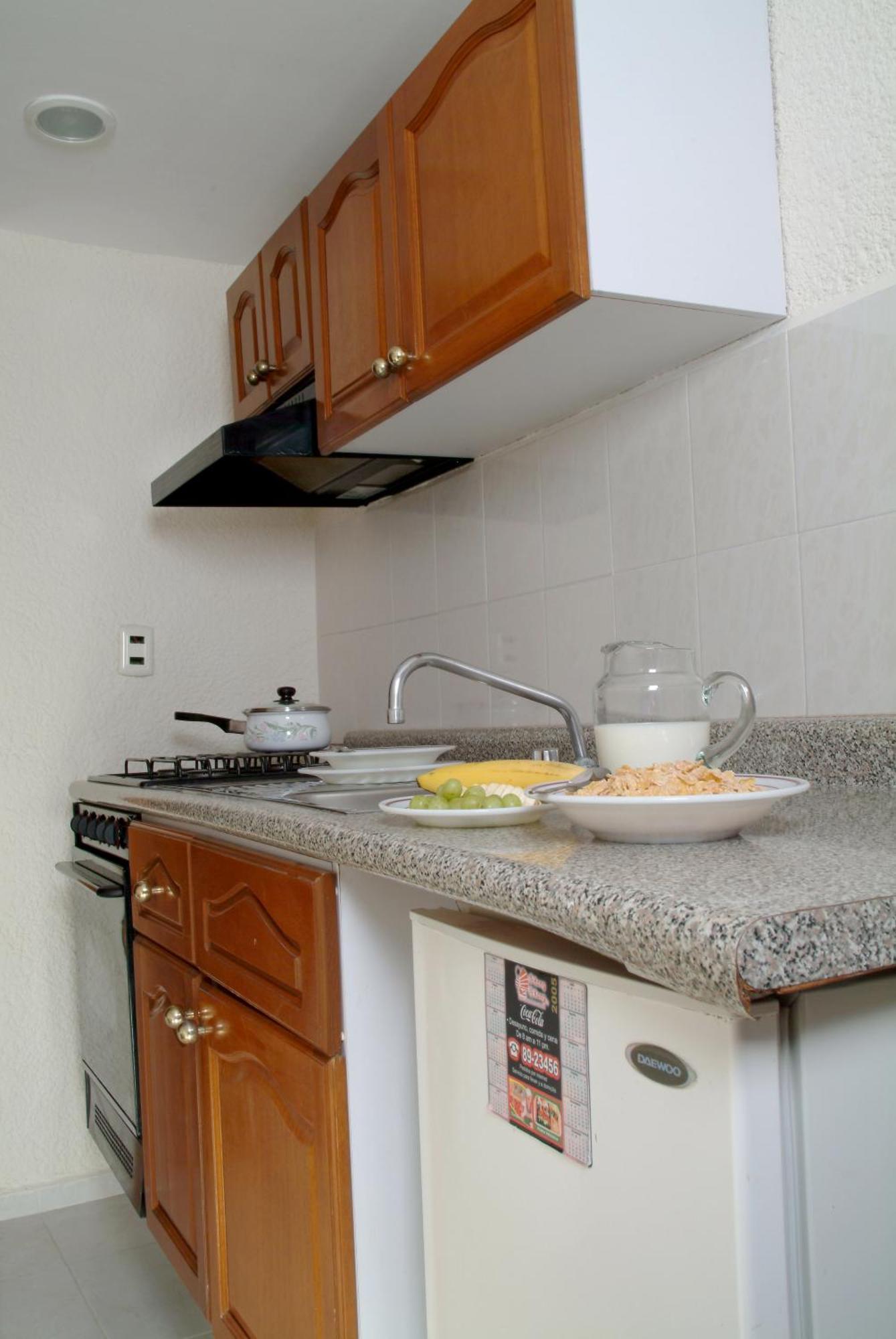 Studio,141315120:JPEG