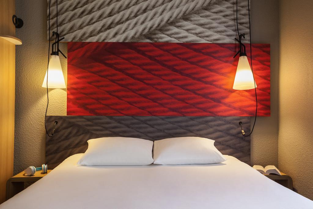 Two Double Room Adjacent,398867988:JPEG