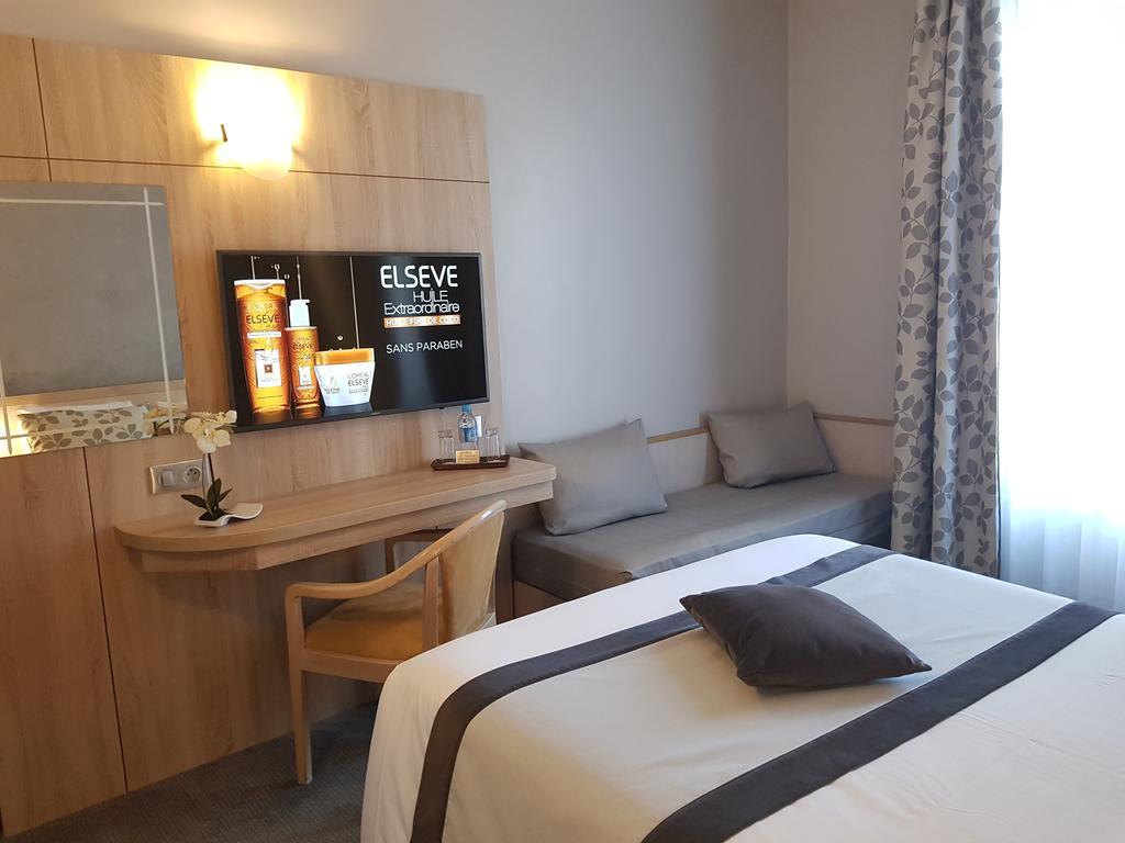 Dos habitaciones dobles adyacentes