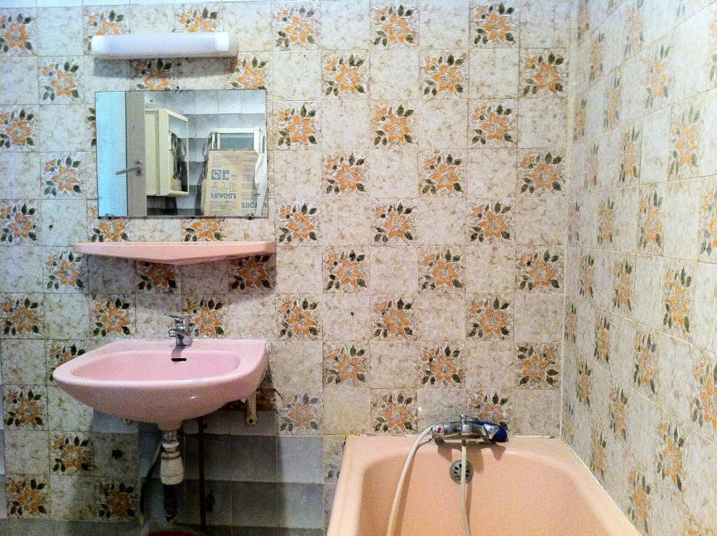 Double Room Shower shared toilets