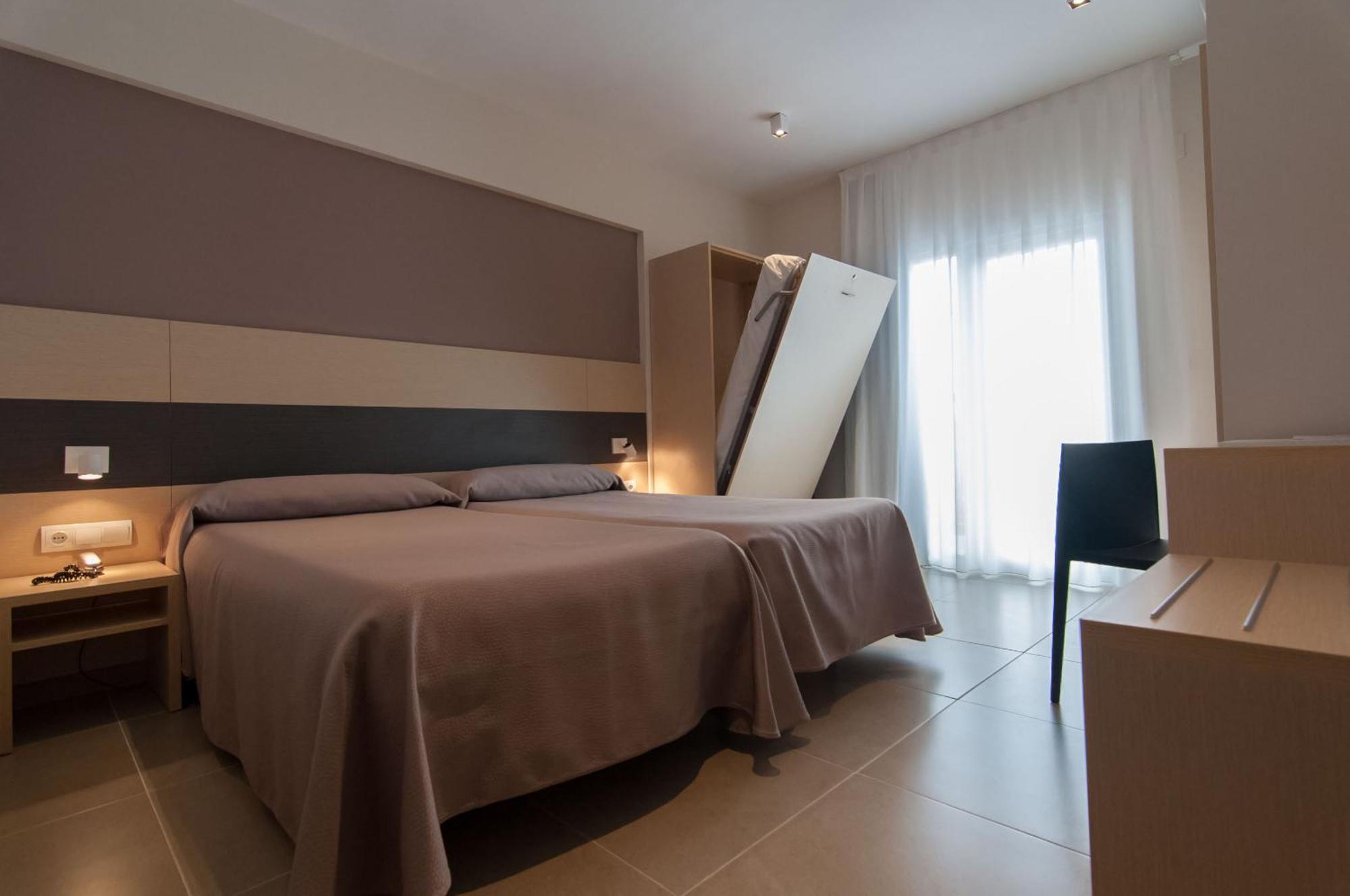 Habitación Triple (2 adultos + 1 niño)
